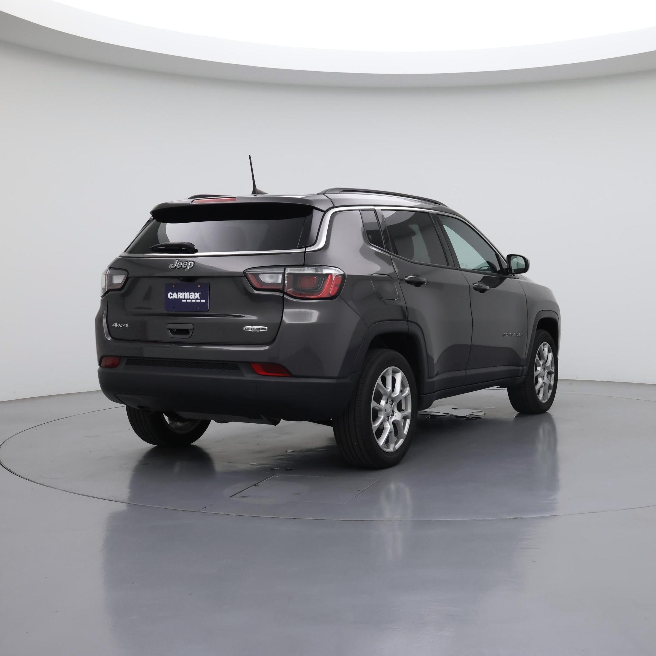 Thumbnail: 2023 Jeep Compass - 8