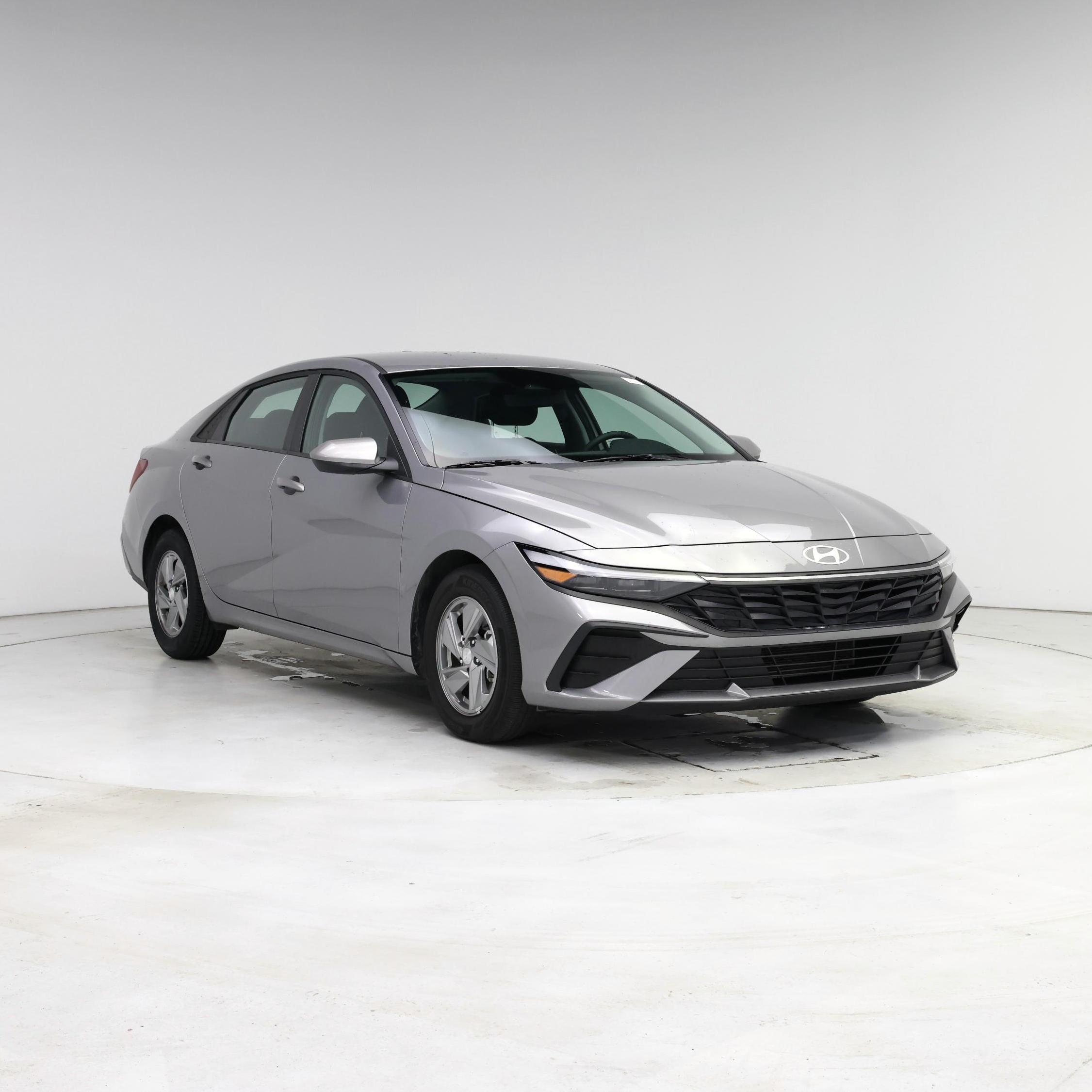 Gray 2025 Hyundai Elantra Sedan Front-Wheel Drive Automatic
