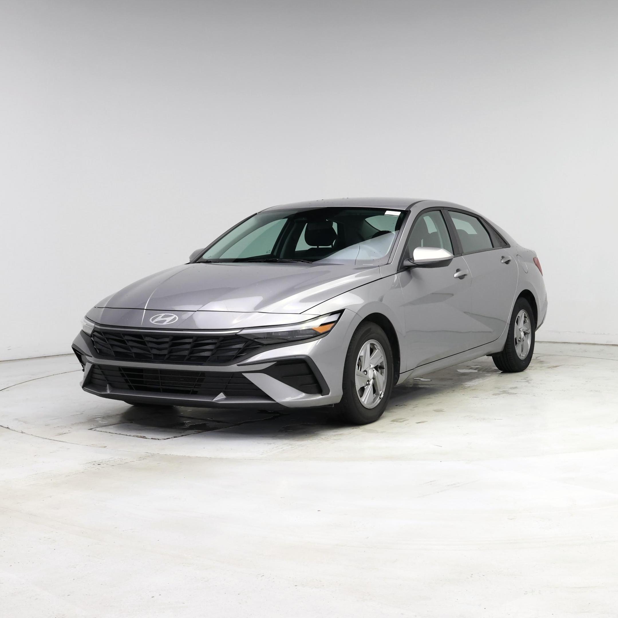 Thumbnail: 2025 Hyundai Elantra - 4
