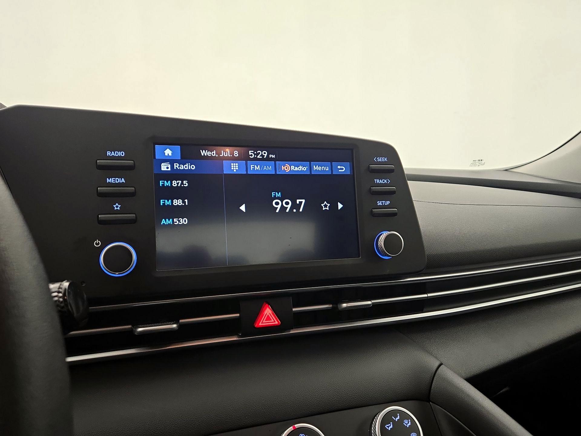 Thumbnail: 2025 Hyundai Elantra - 15
