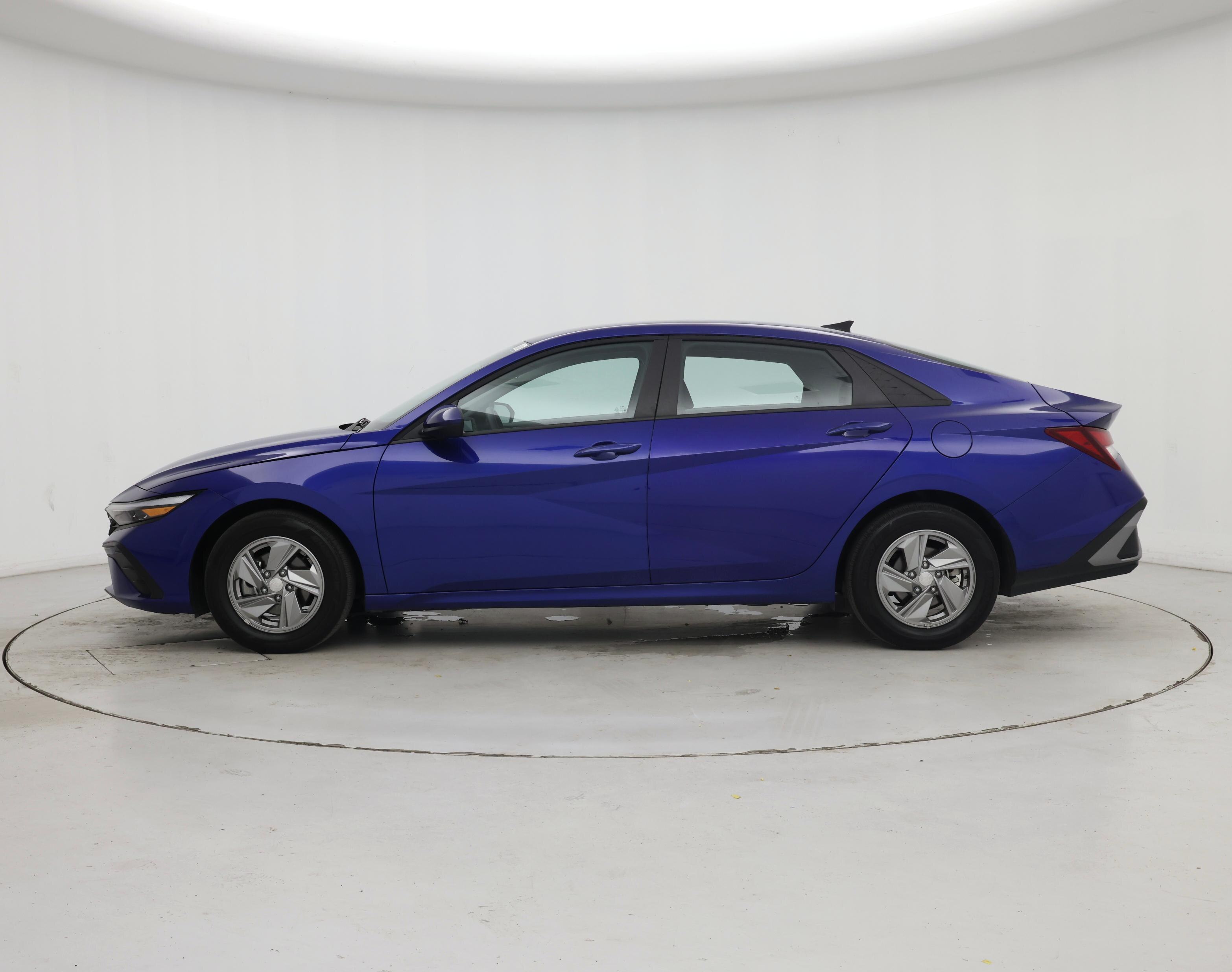 Thumbnail: 2025 Hyundai Elantra - 3