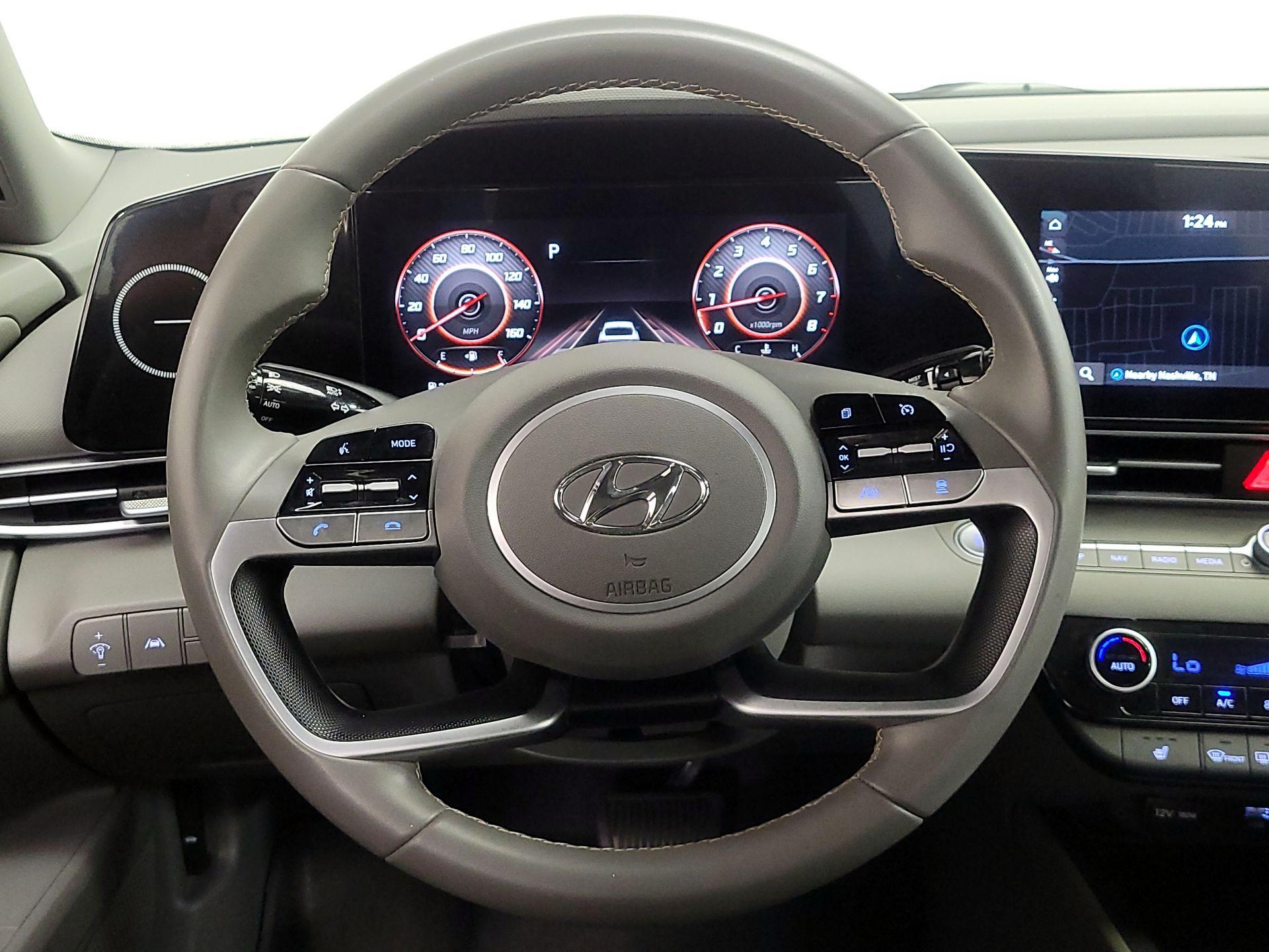 Thumbnail: 2023 Hyundai Elantra - 10