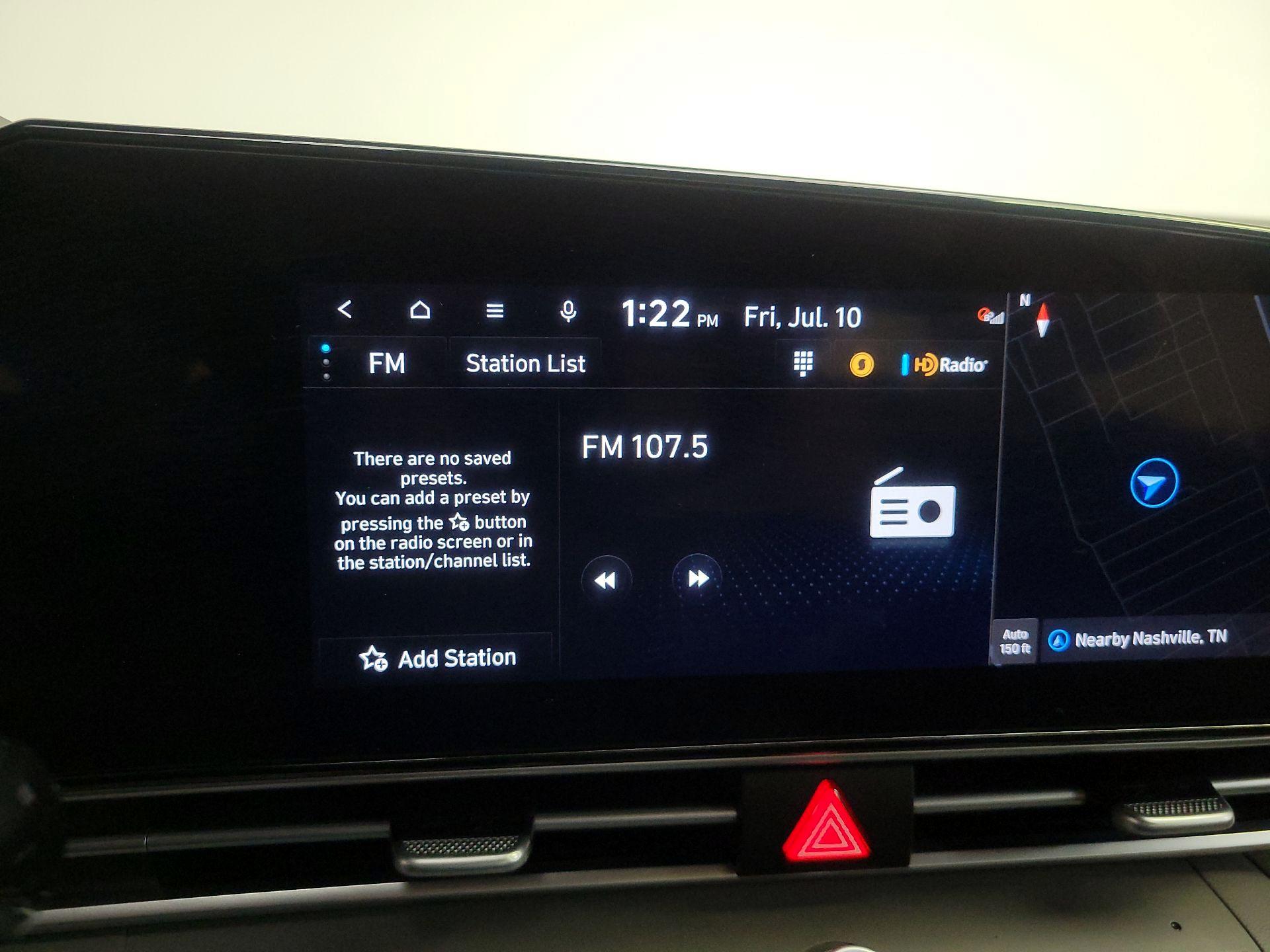 Thumbnail: 2023 Hyundai Elantra - 17
