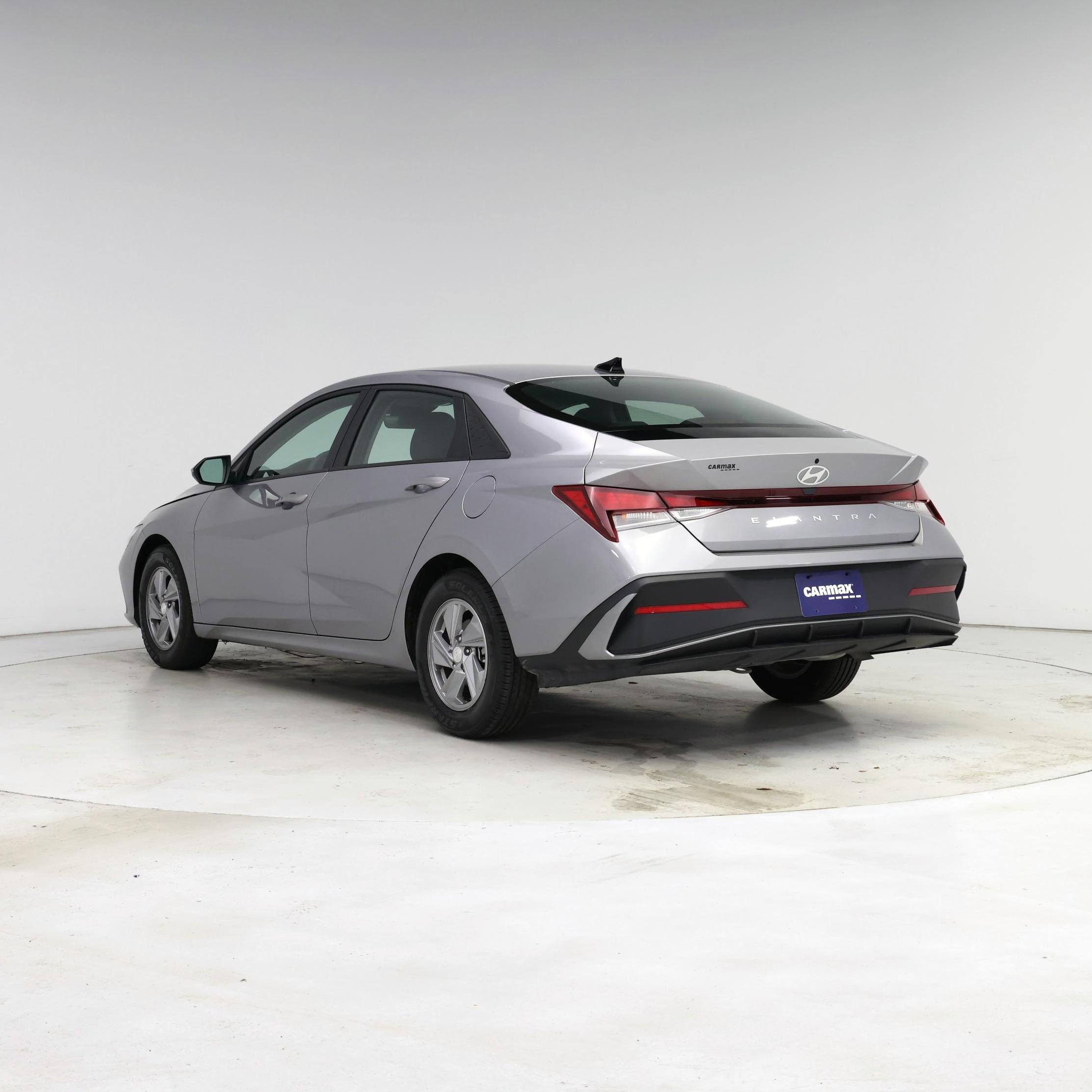 Thumbnail: 2025 Hyundai Elantra - 2