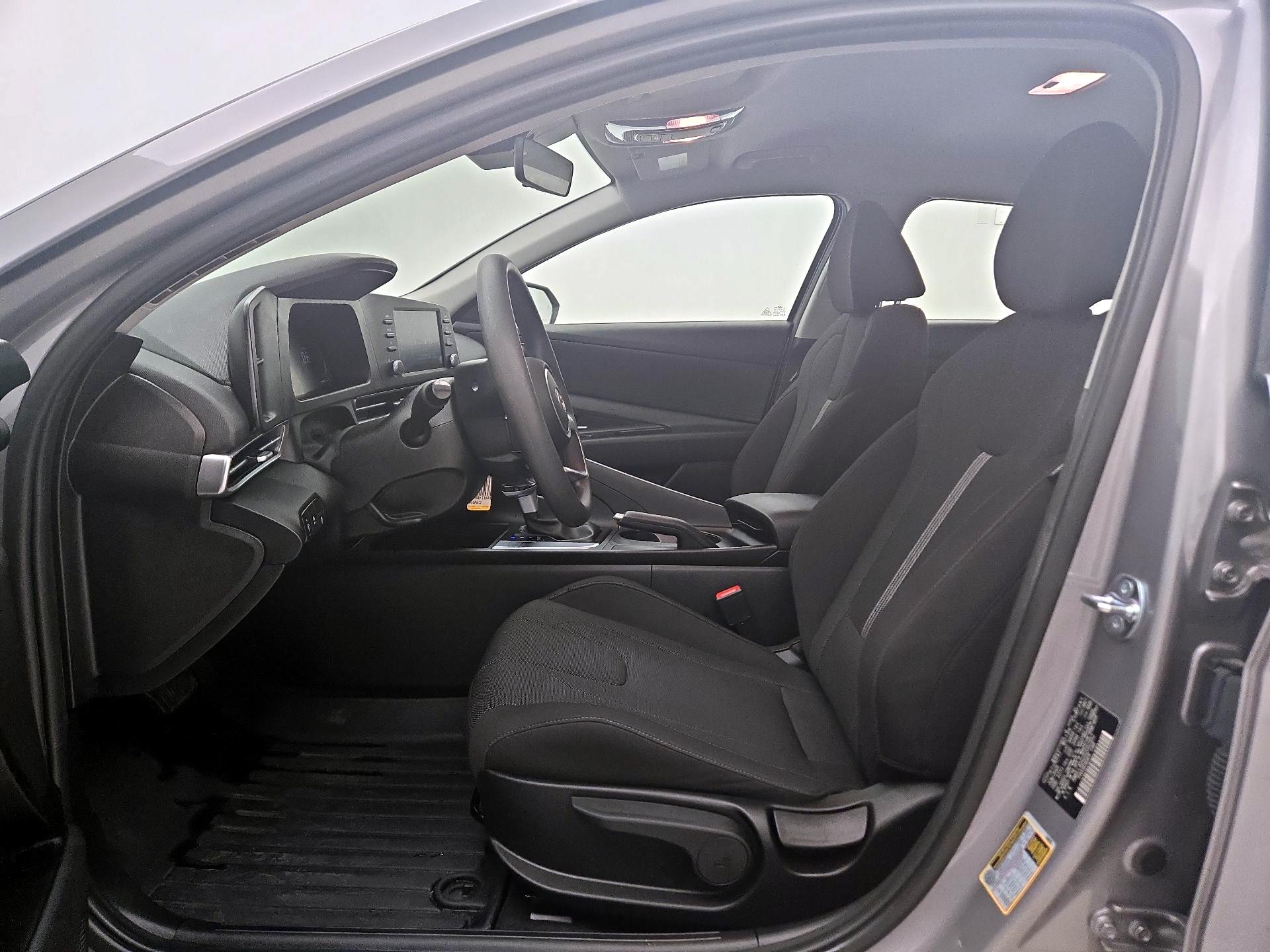 Thumbnail: 2025 Hyundai Elantra - 11