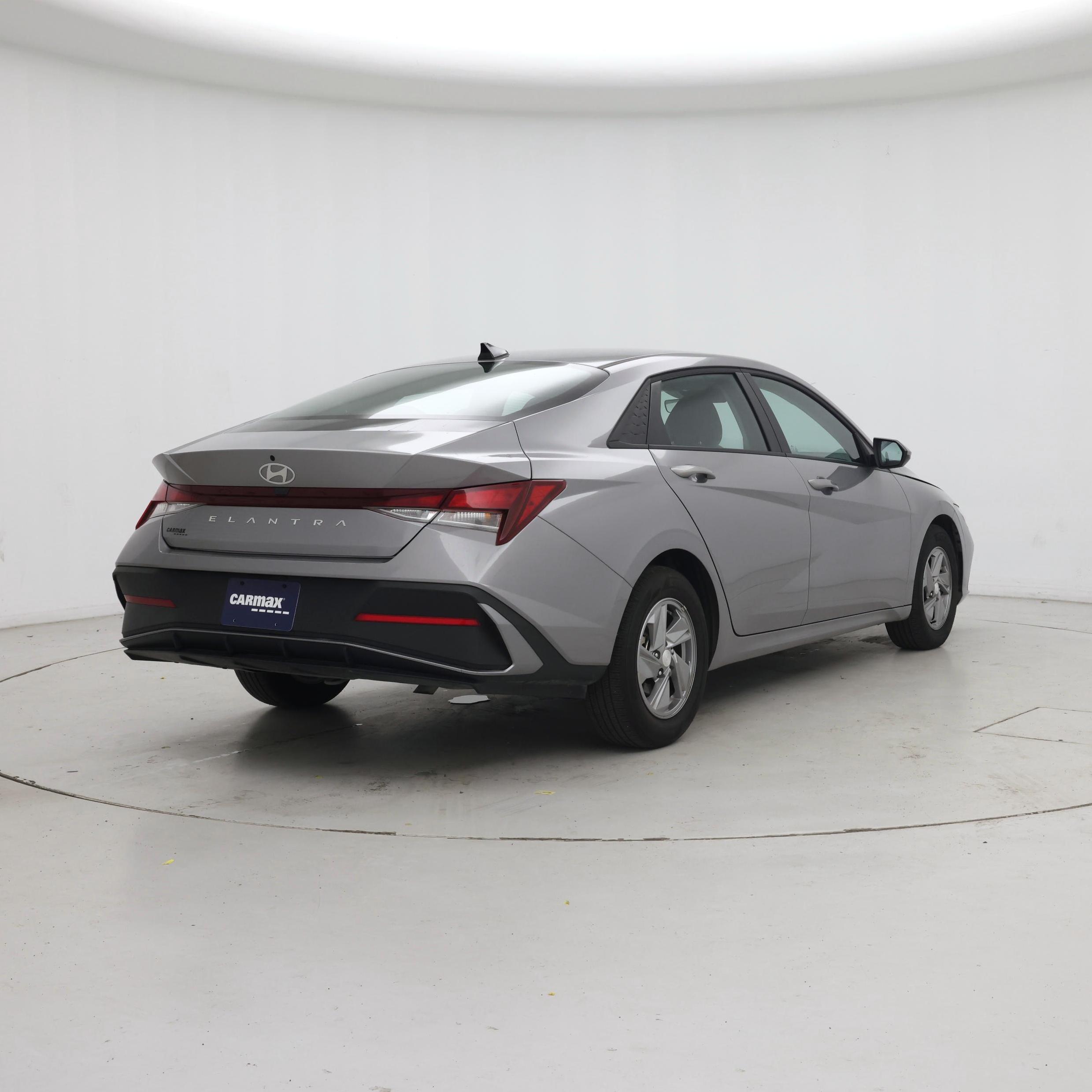 Thumbnail: 2025 Hyundai Elantra - 8