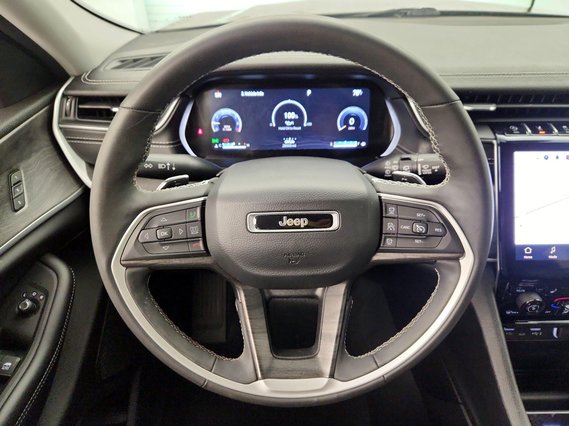 Thumbnail: 2023 Jeep Grand Cherokee L - 10