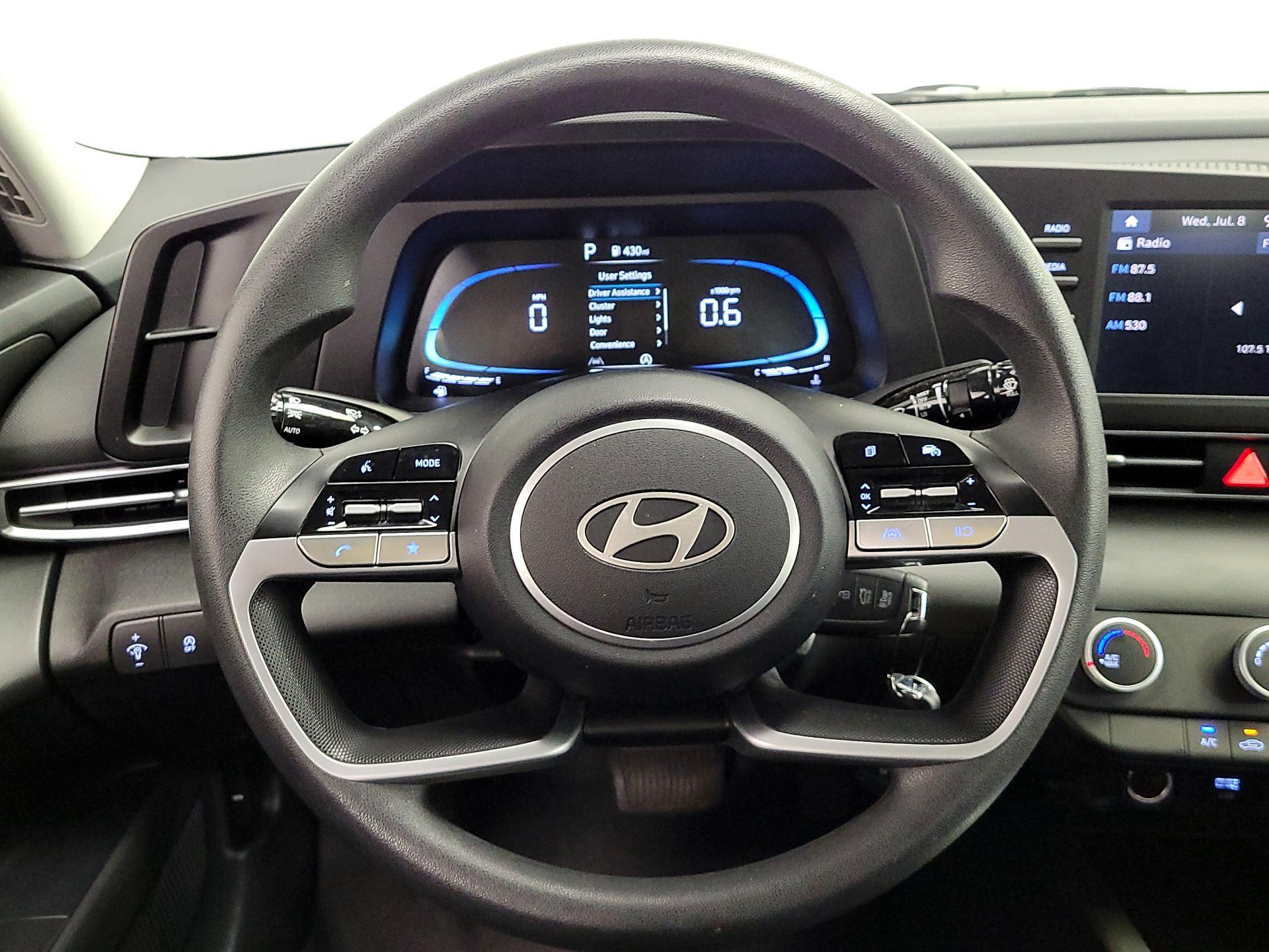 Thumbnail: 2025 Hyundai Elantra - 10