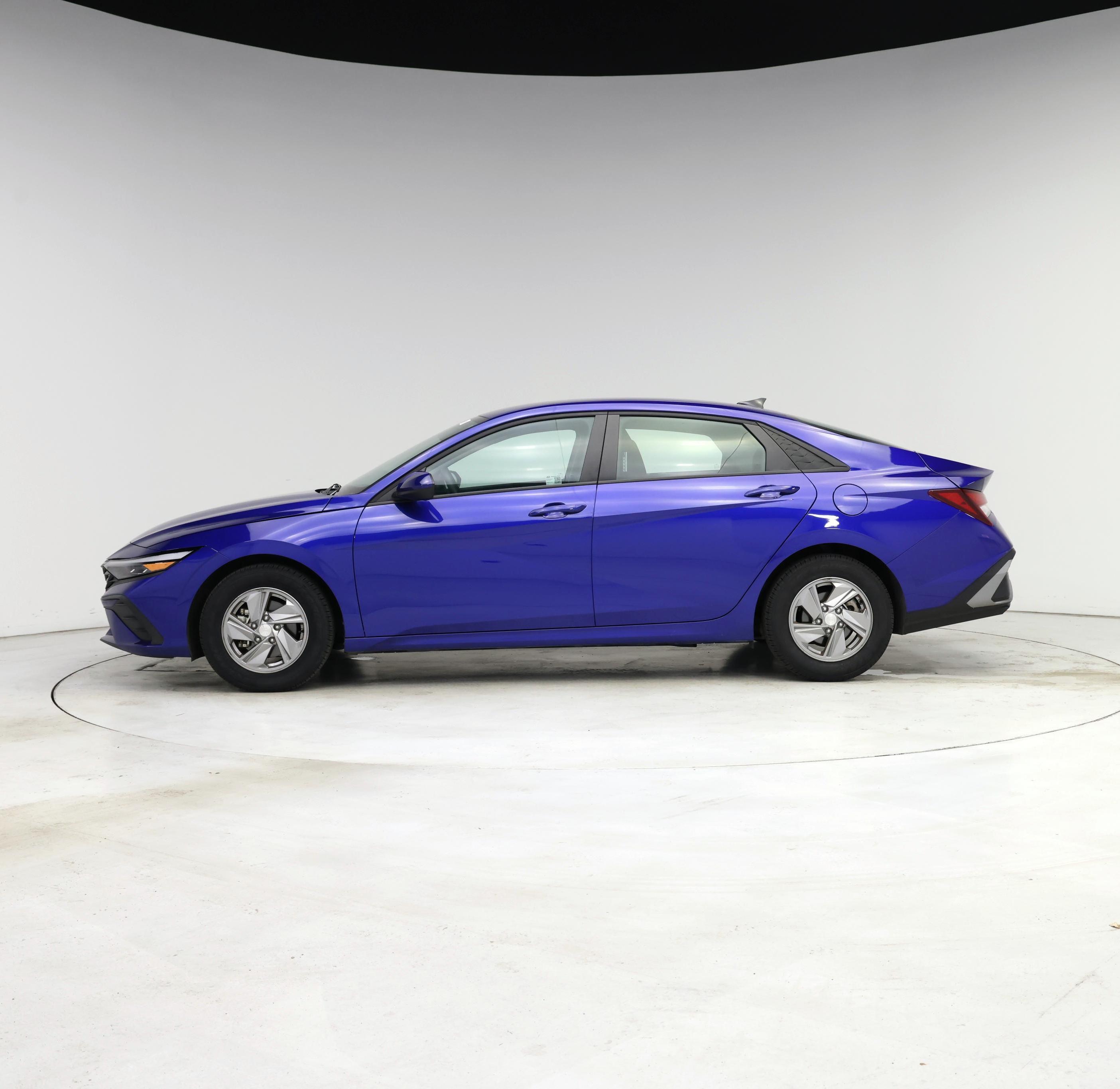 Thumbnail: 2025 Hyundai Elantra - 3