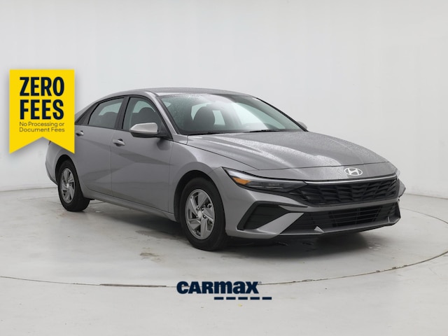 Gray 2025 Hyundai Elantra Sedan Front-Wheel Drive Automatic