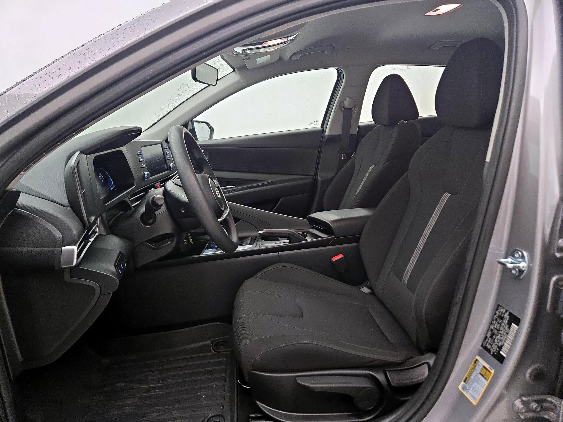 Thumbnail: 2025 Hyundai Elantra - 11
