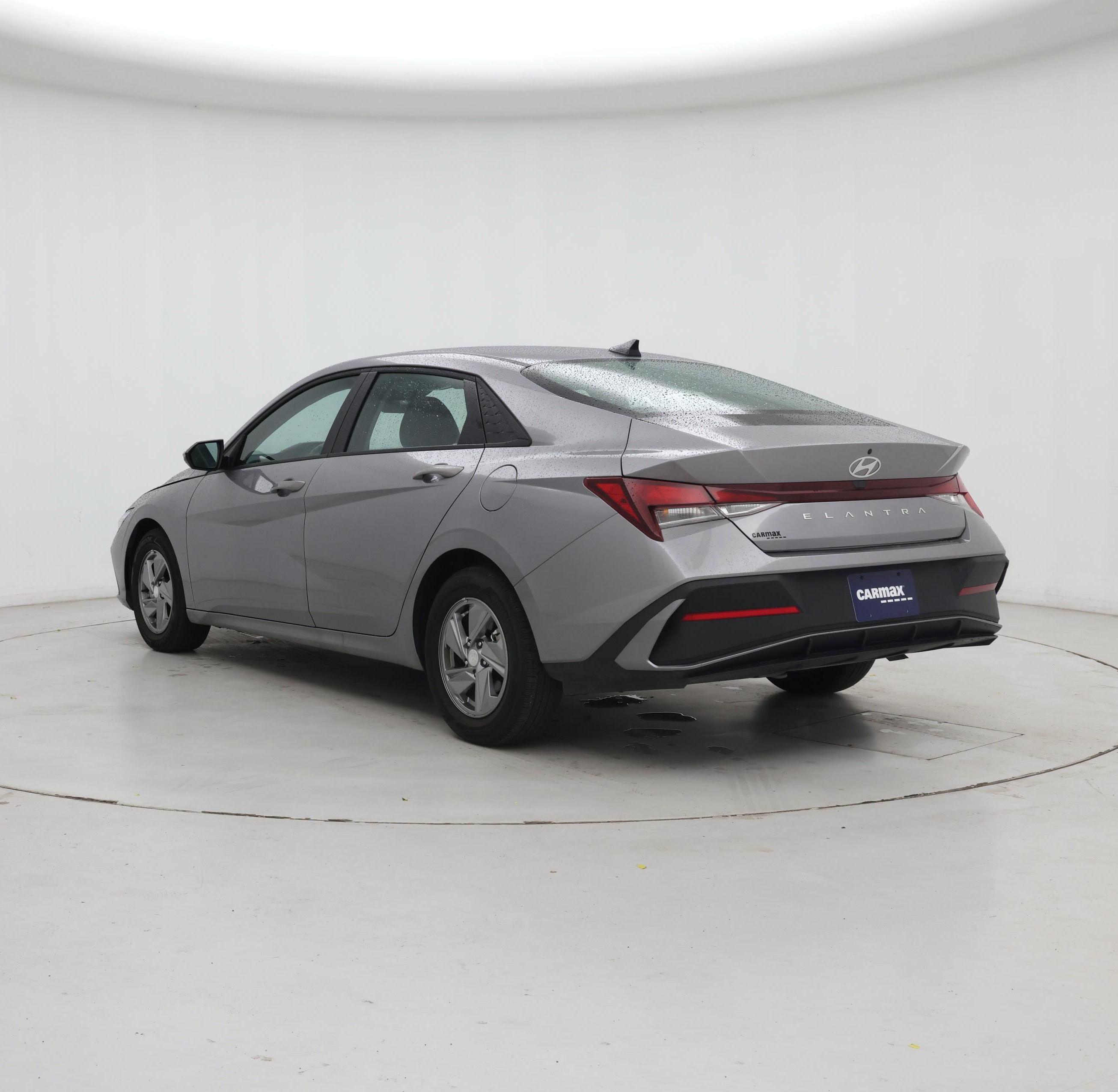 Thumbnail: 2025 Hyundai Elantra - 2