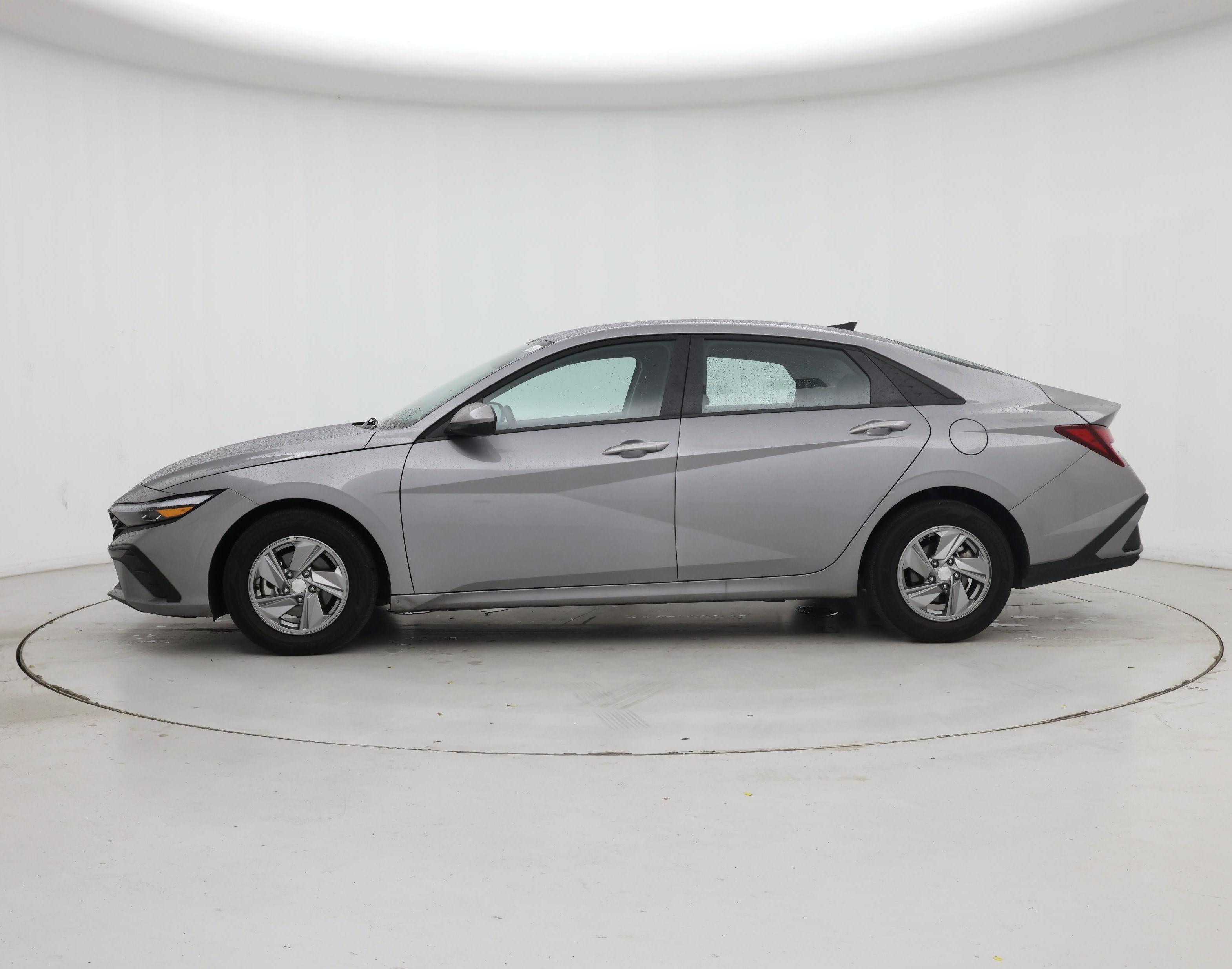 Thumbnail: 2025 Hyundai Elantra - 3