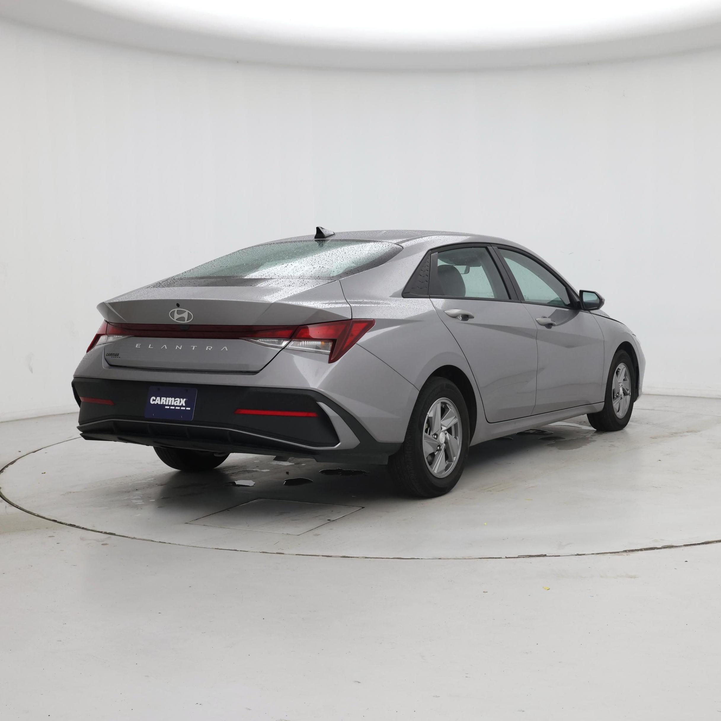 Thumbnail: 2025 Hyundai Elantra - 8