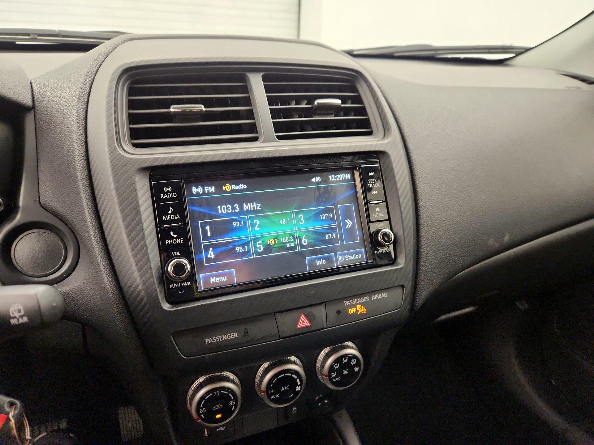 Thumbnail: 2024 Mitsubishi Outlander Sport - 15
