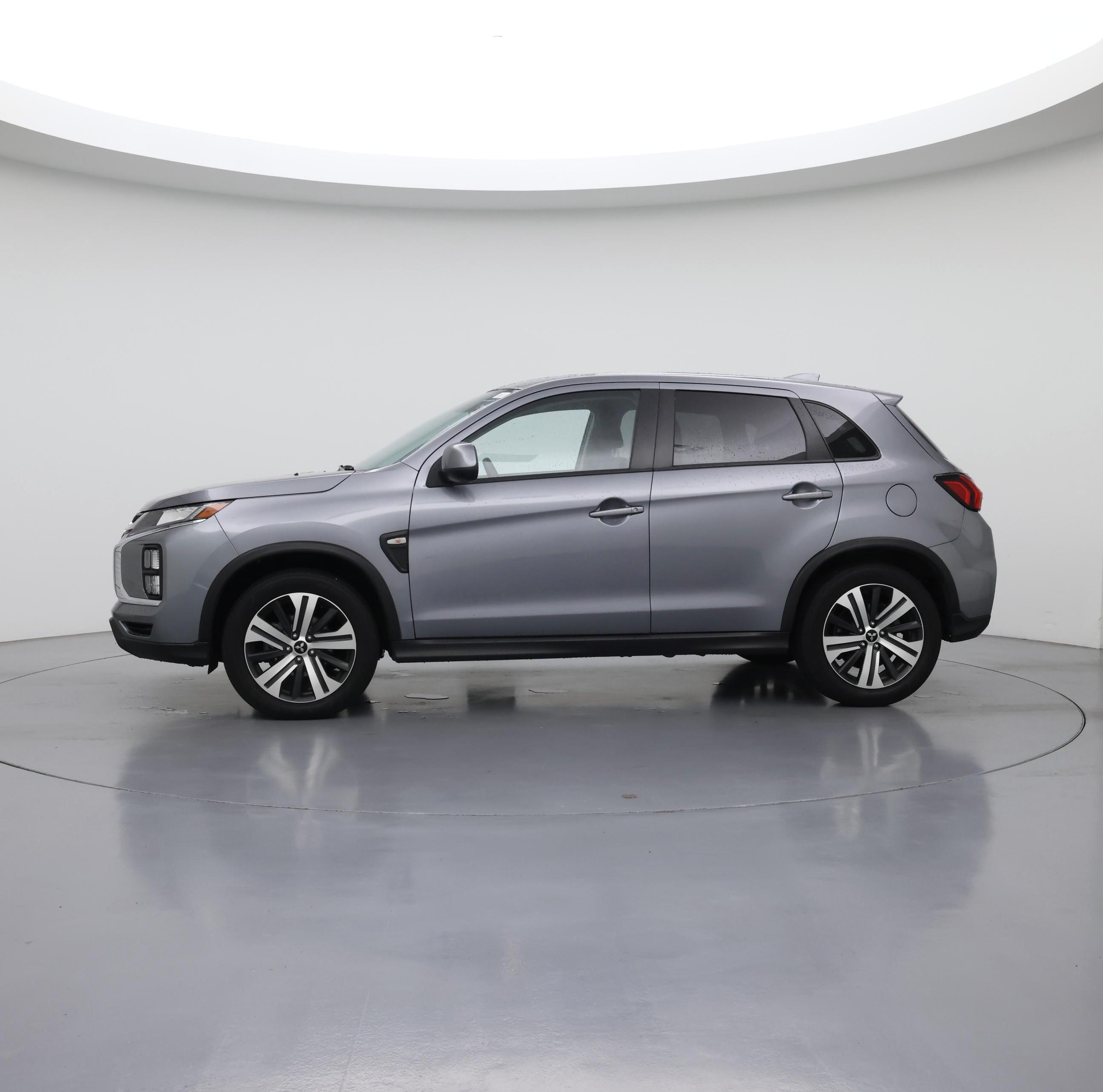Thumbnail: 2024 Mitsubishi Outlander Sport - 3