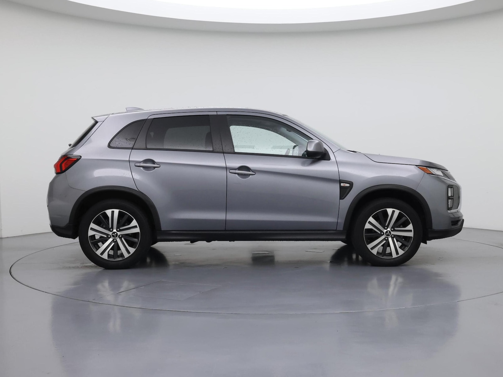 2024 Mitsubishi Outlander Sport ES - Photo 8