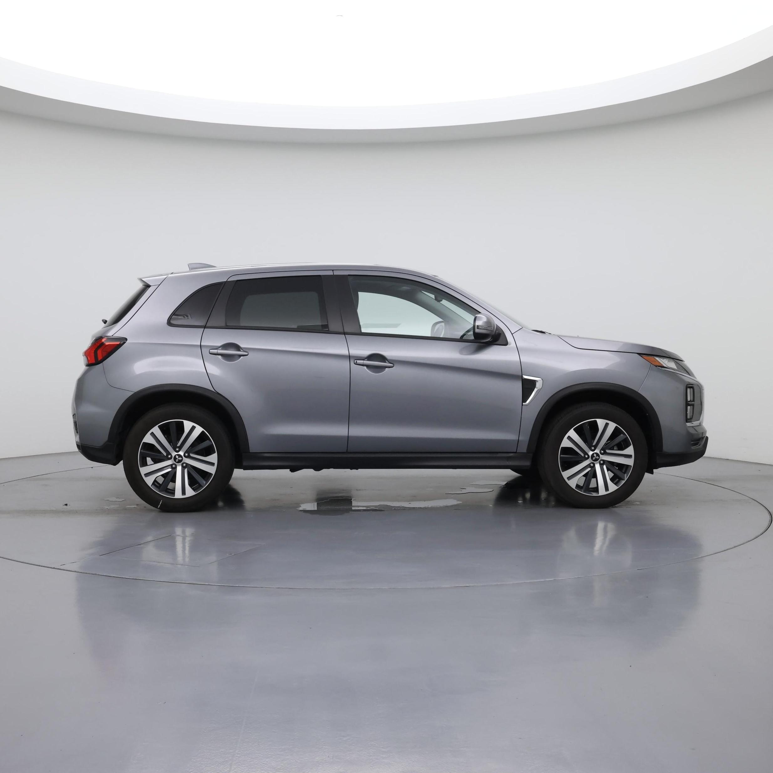 Thumbnail: 2024 Mitsubishi Outlander Sport - 7