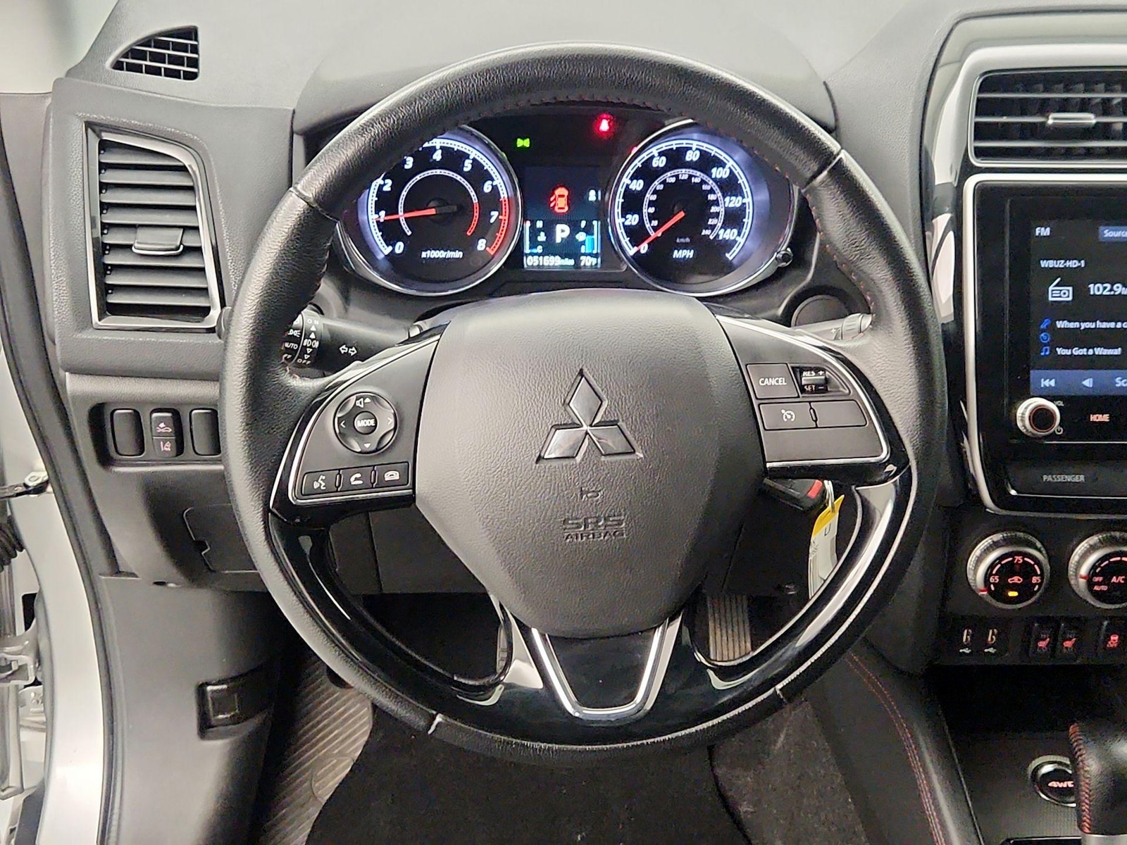 2023 Mitsubishi Outlander Sport LE - Photo 11