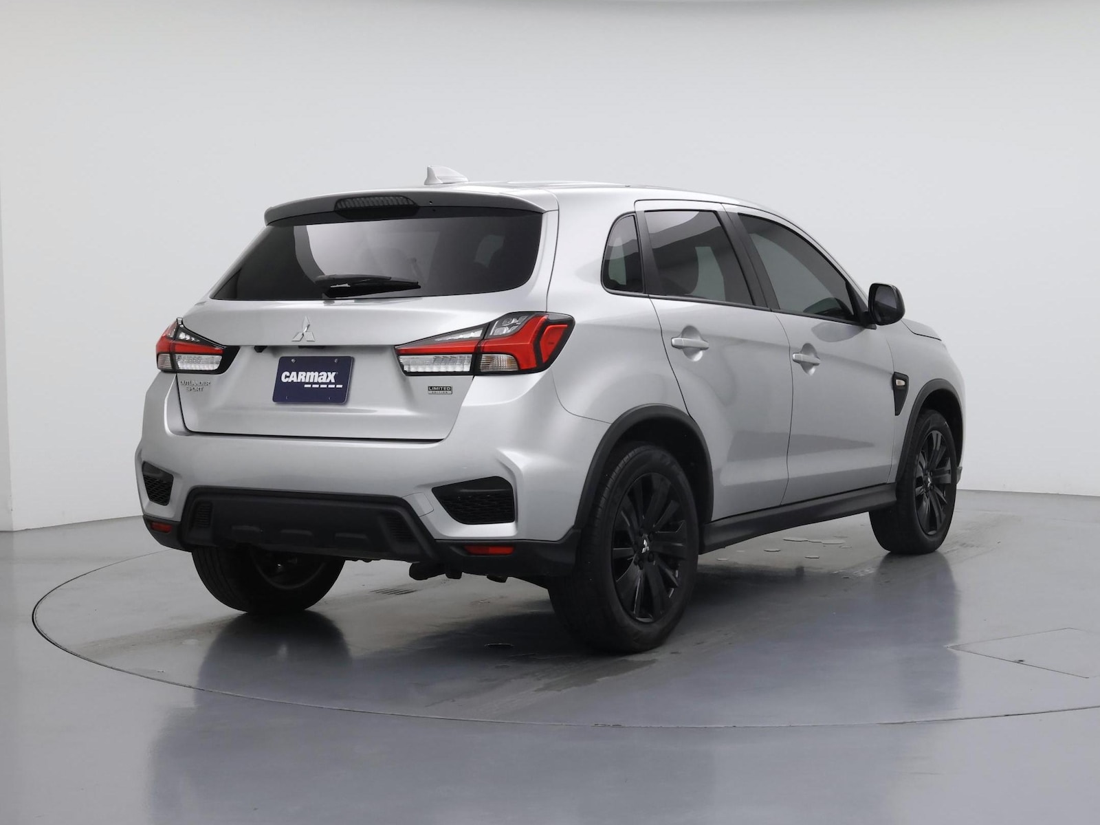 2023 Mitsubishi Outlander Sport LE - Photo 9