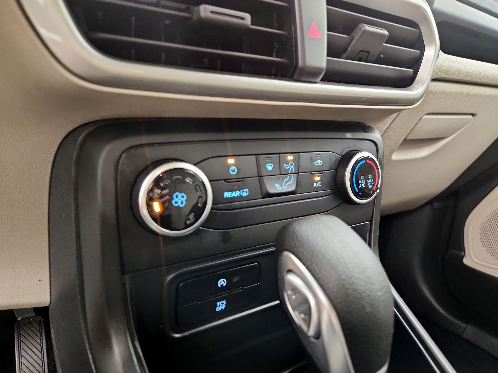 Thumbnail: 2020 Ford EcoSport - 16