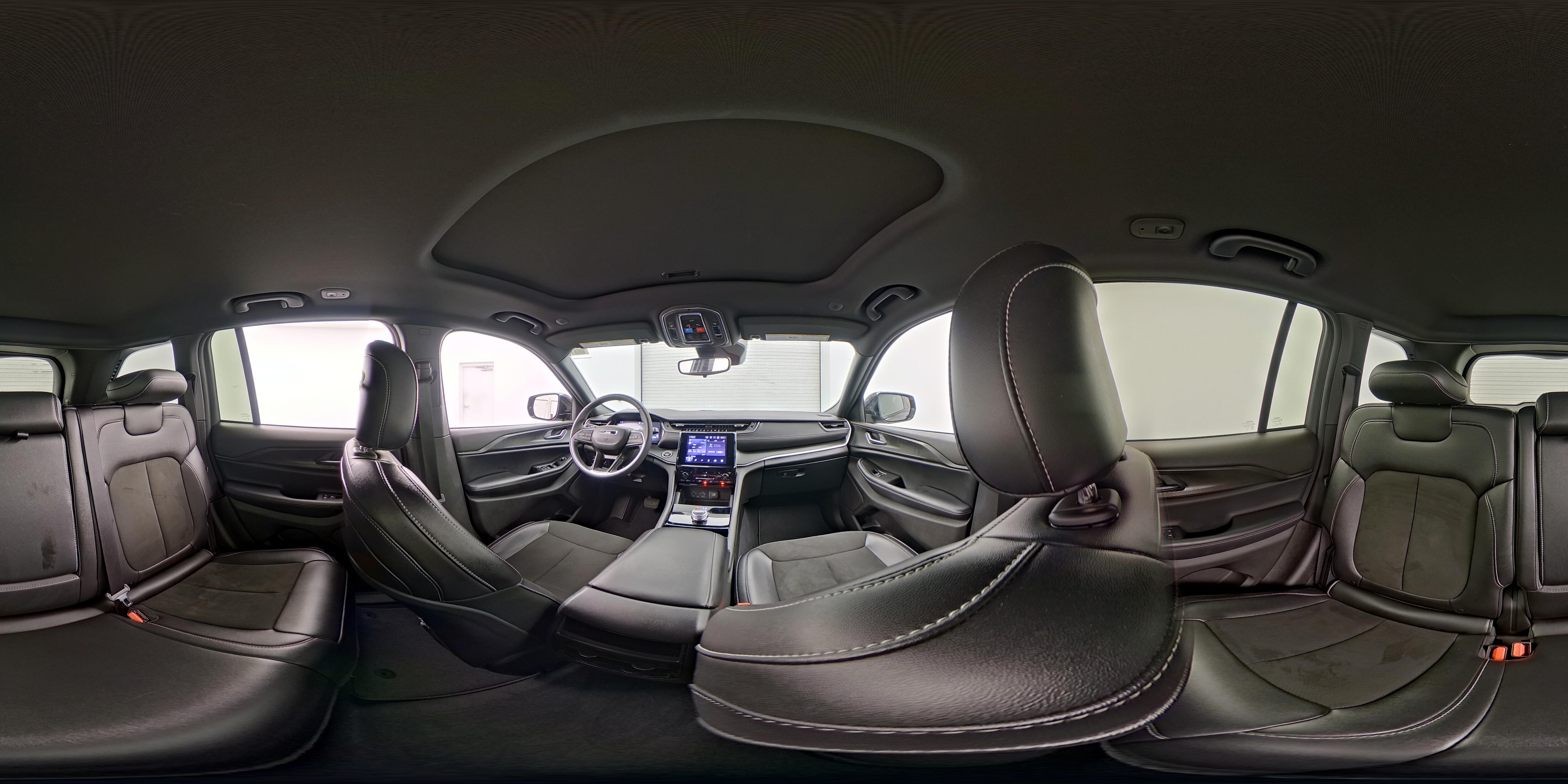 2023 Jeep Grand Cherokee Altitude - Photo 25