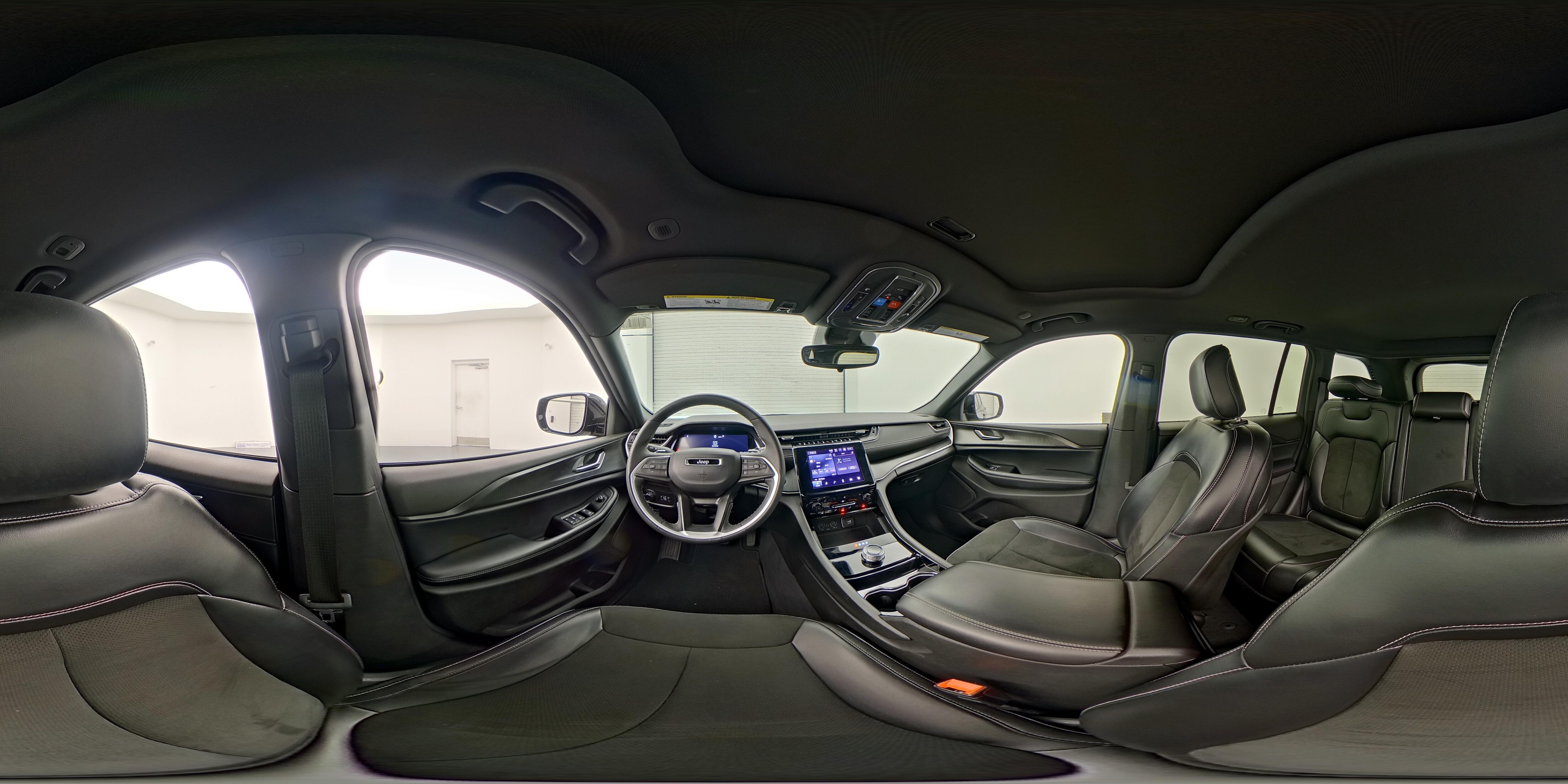 2023 Jeep Grand Cherokee Altitude - Photo 26