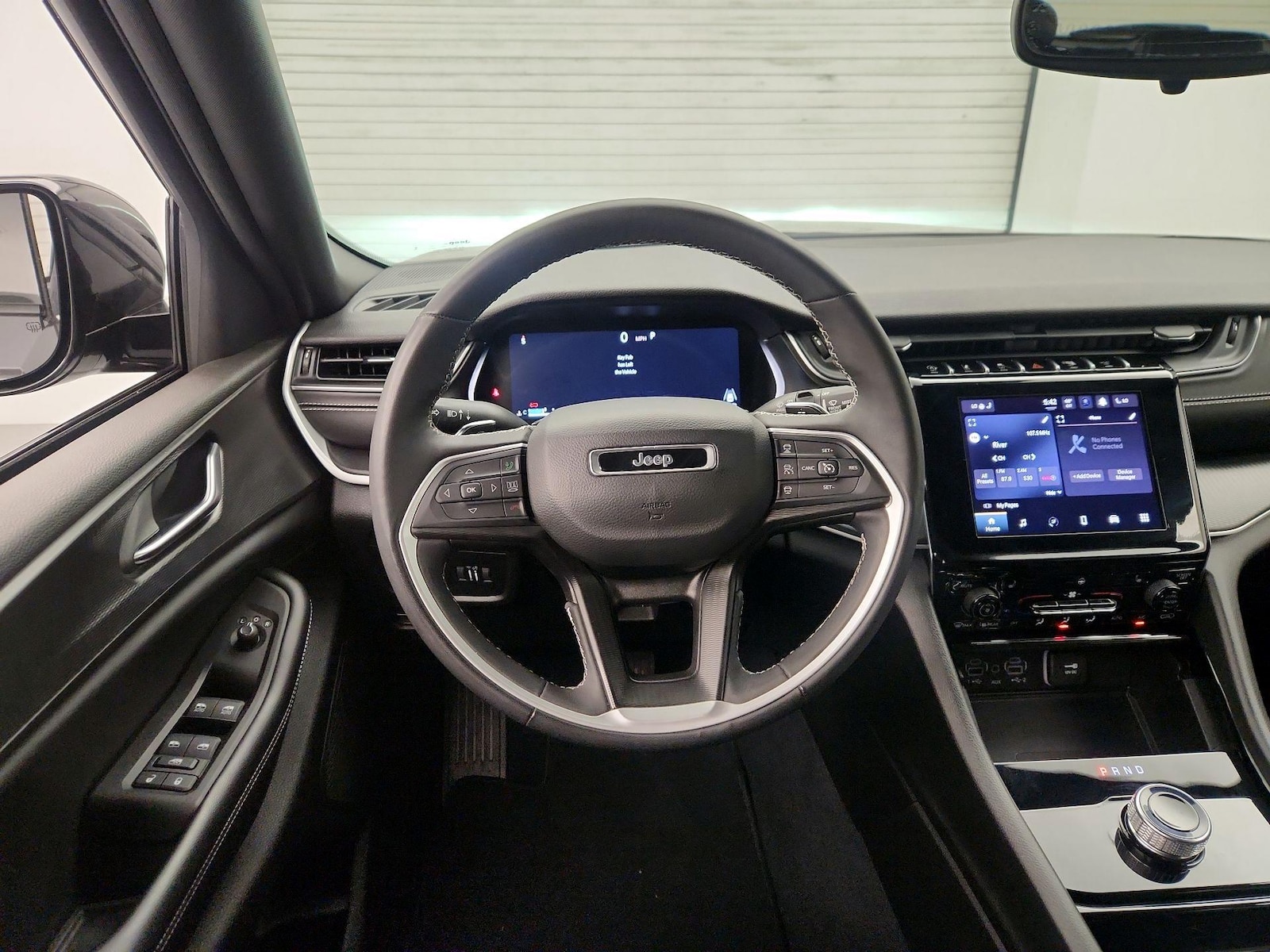 2023 Jeep Grand Cherokee Altitude - Photo 11