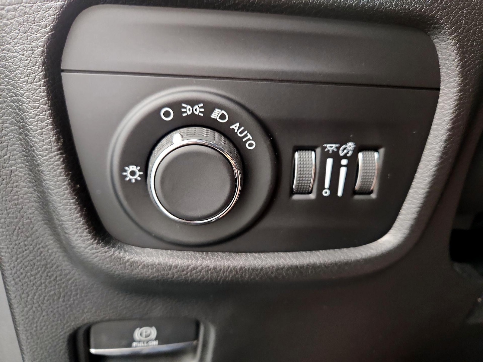 2023 Jeep Grand Cherokee Altitude - Photo 14