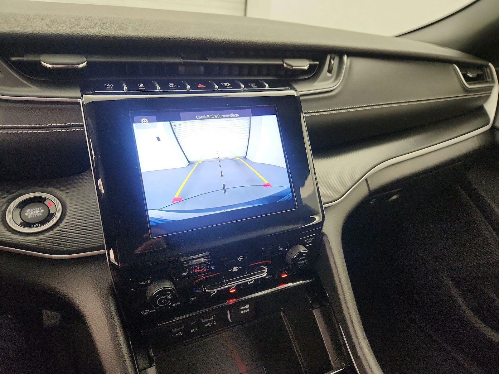 2023 Jeep Grand Cherokee Altitude - Photo 15
