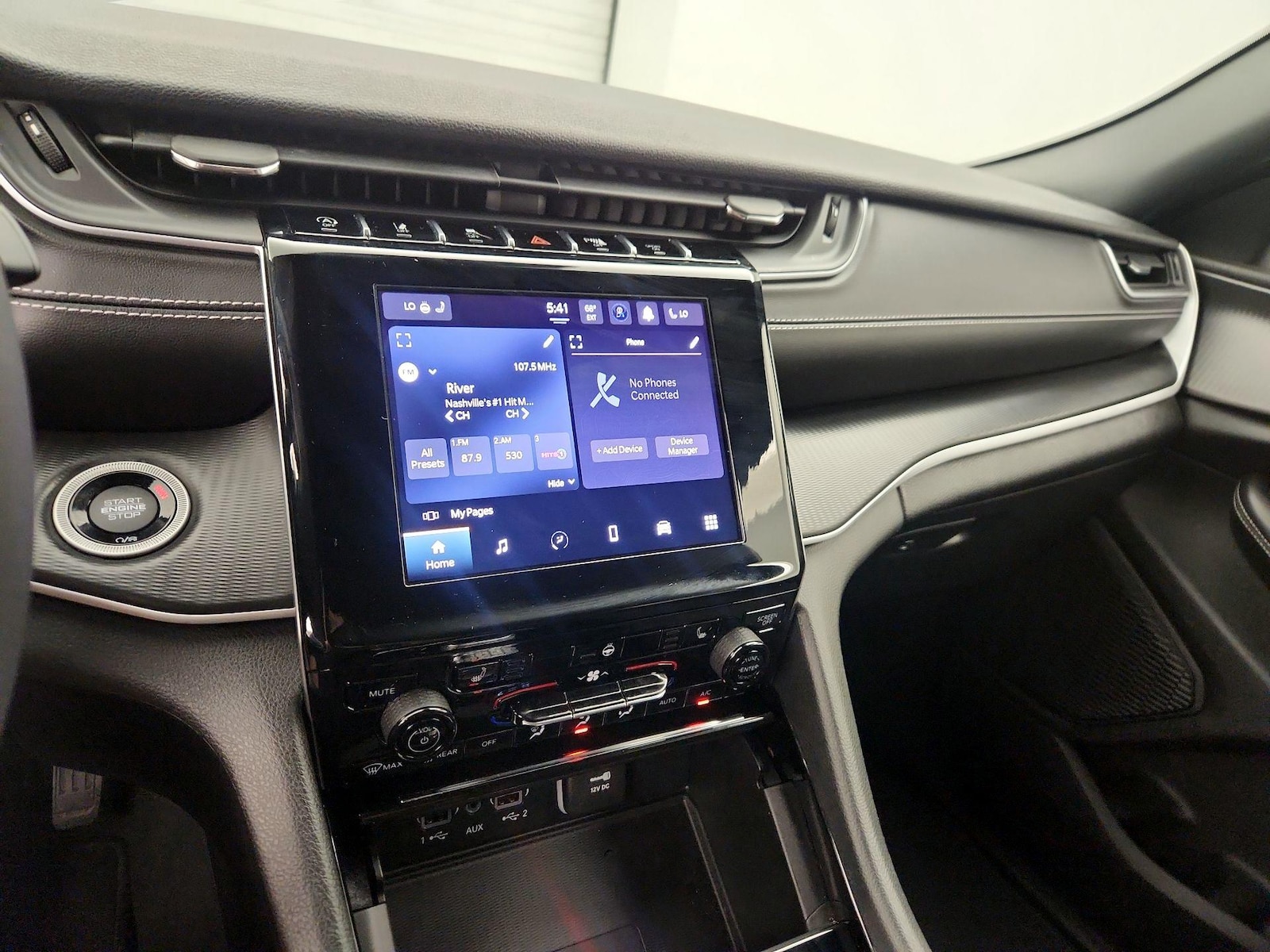 2023 Jeep Grand Cherokee Altitude - Photo 16