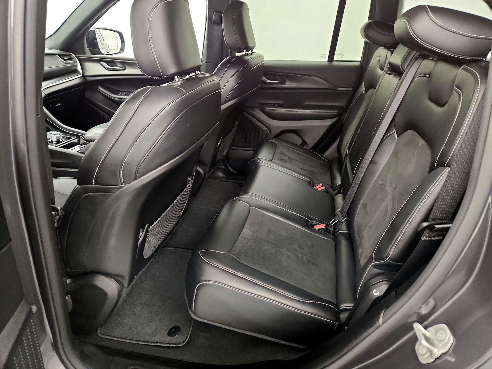 2023 Jeep Grand Cherokee Altitude - Photo 20