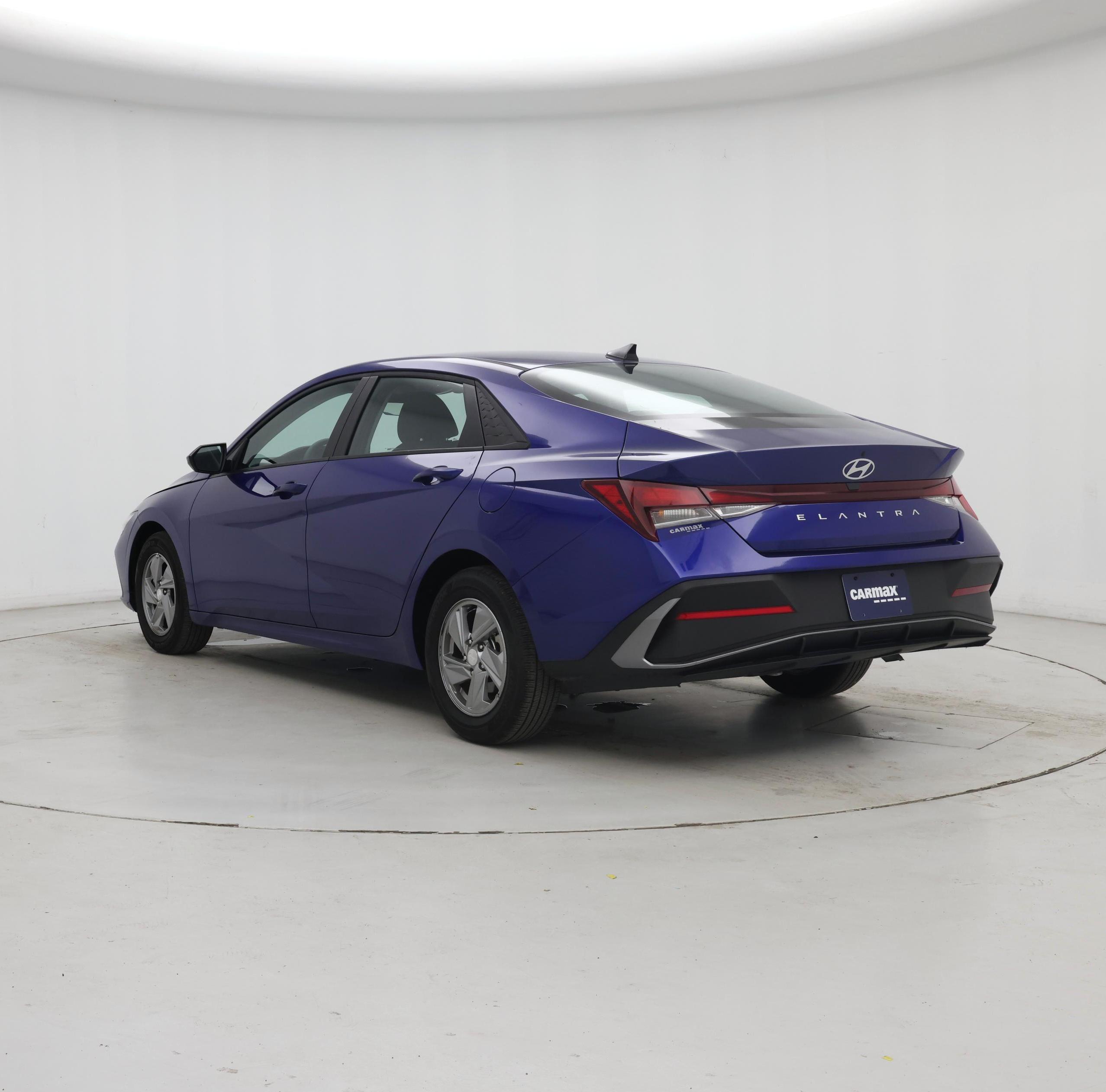Thumbnail: 2025 Hyundai Elantra - 2