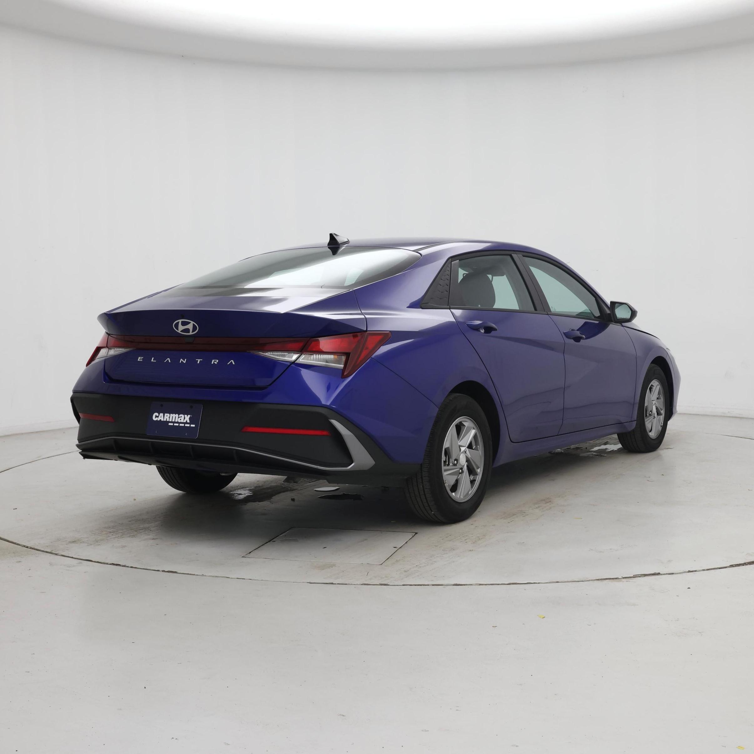 Thumbnail: 2025 Hyundai Elantra - 8