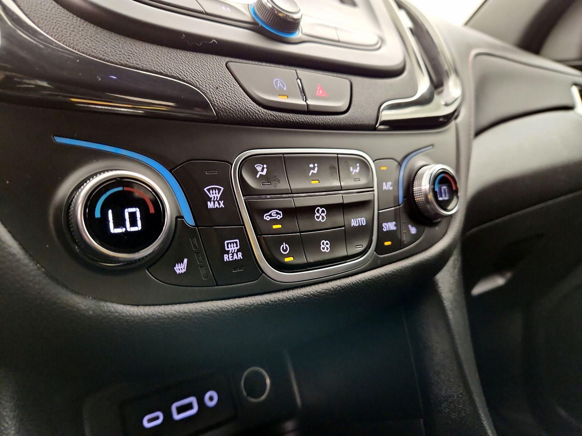Thumbnail: 2023 Chevrolet Equinox - 16
