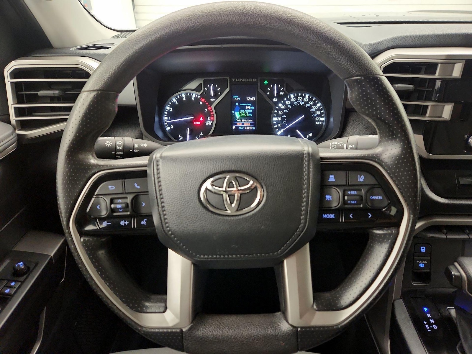 2023 Toyota Tundra SR5 - Photo 11
