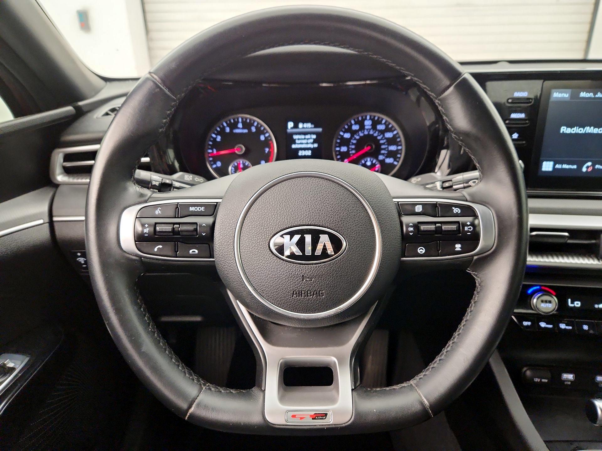 Thumbnail: 2021 Kia K5 - 10