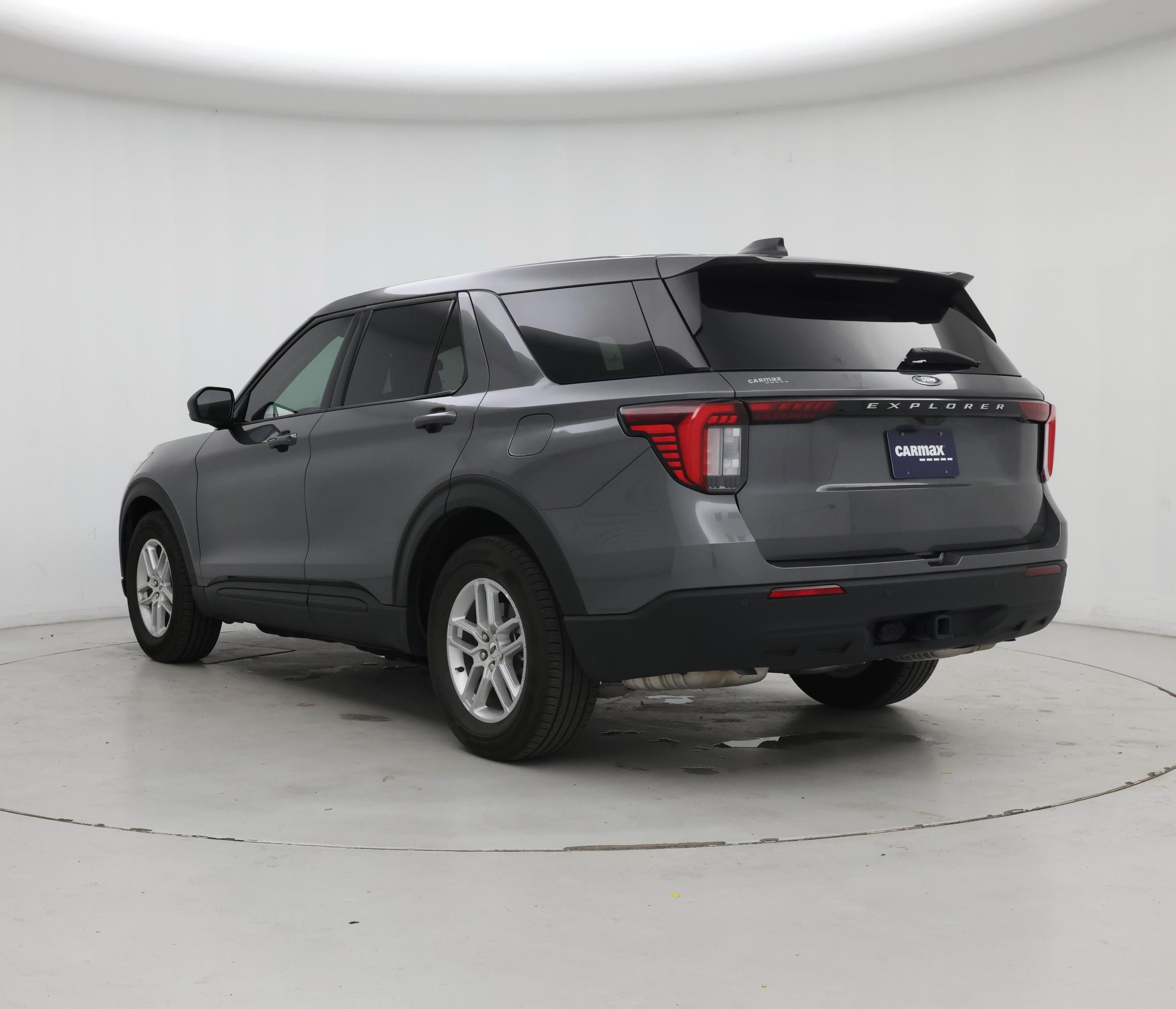 Thumbnail: 2026 Ford Explorer - 2