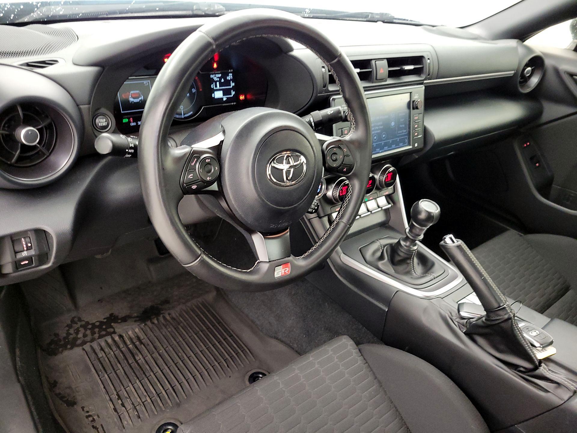 Thumbnail: 2023 Toyota GR86 - 9