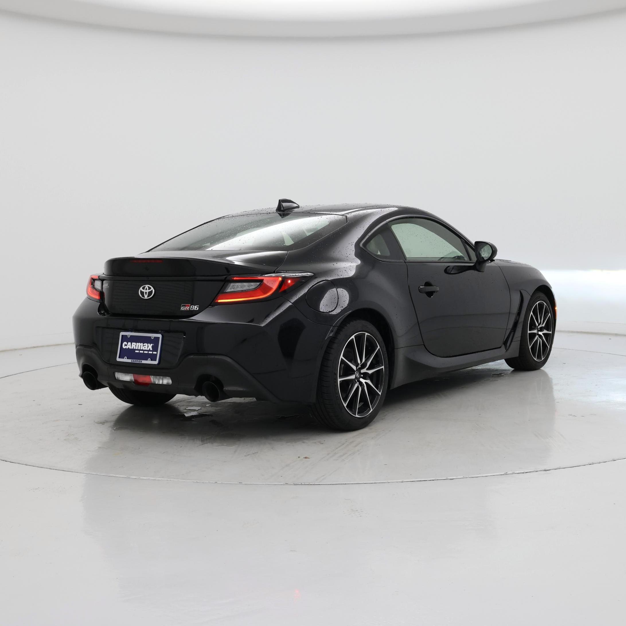 Thumbnail: 2023 Toyota GR86 - 8