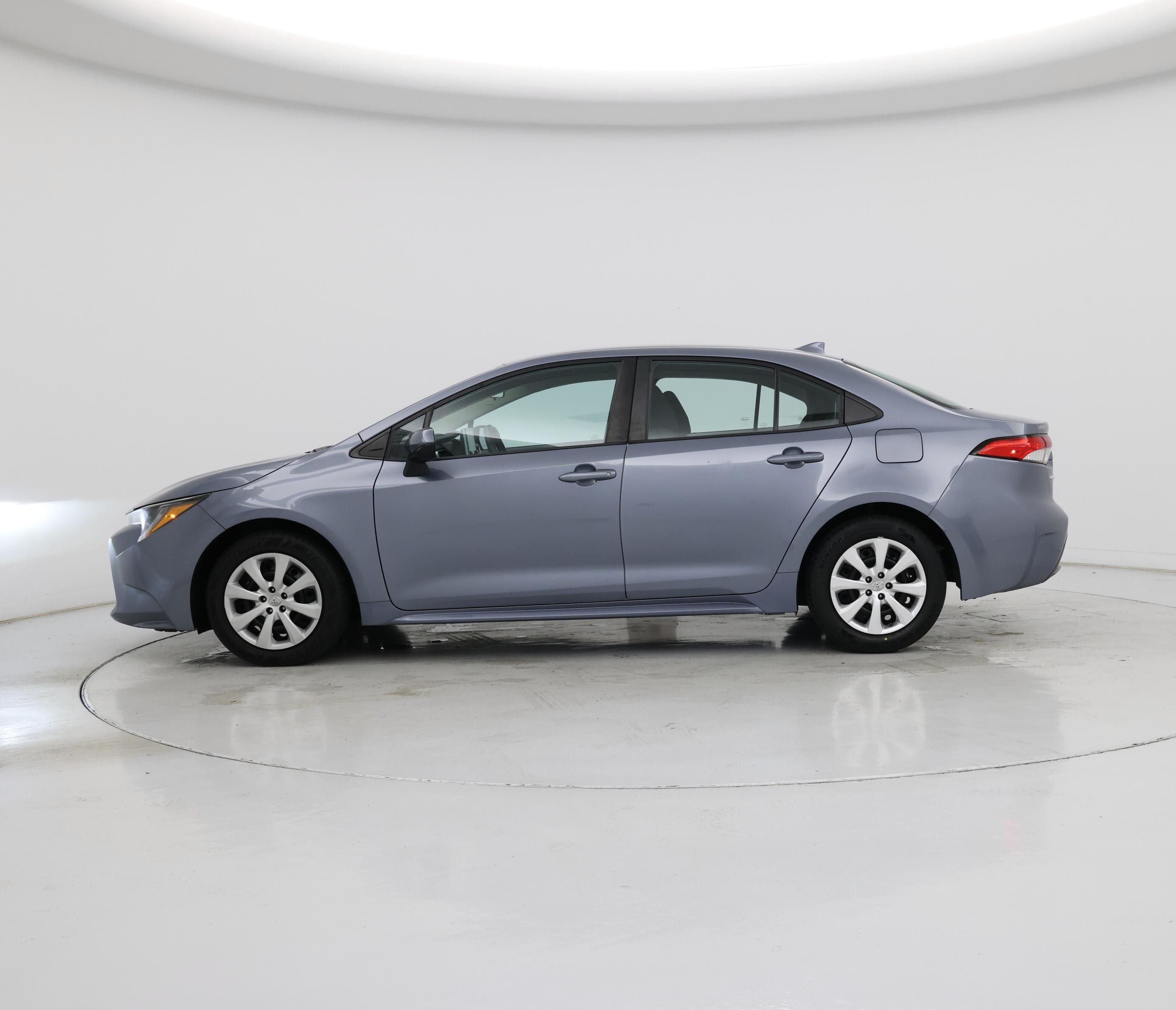 Thumbnail: 2021 Toyota Corolla - 3