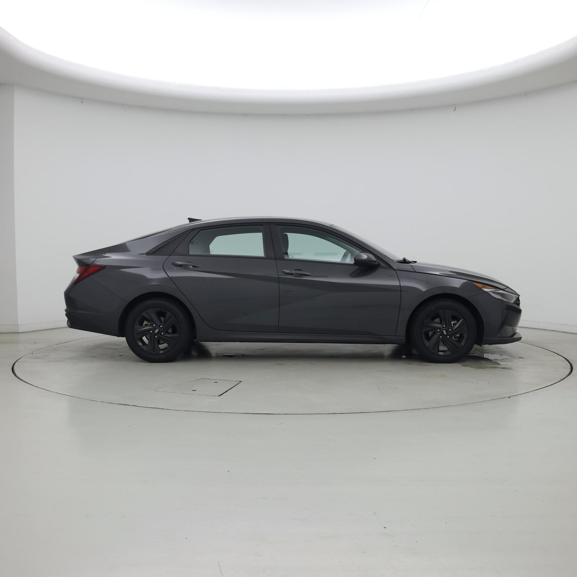 Thumbnail: 2023 Hyundai Elantra - 7