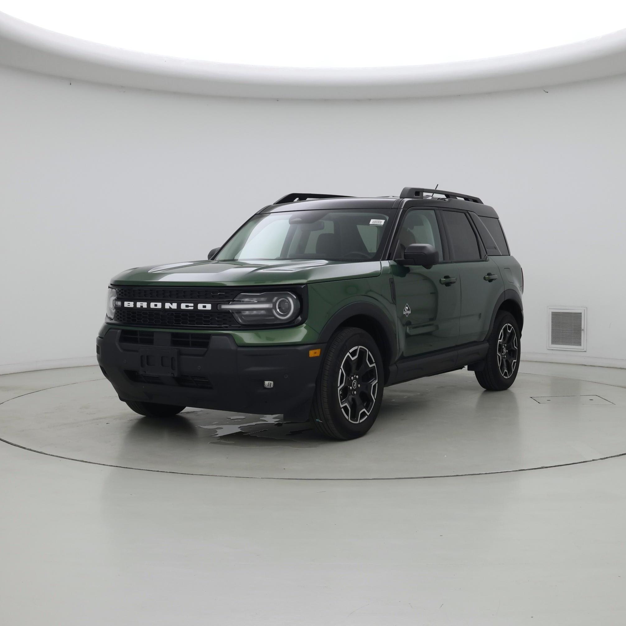 Thumbnail: 2025 Ford Bronco Sport - 4