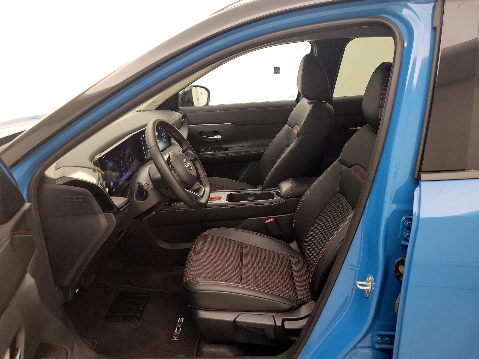 2025 Nissan Kicks SR AWD - Photo 12