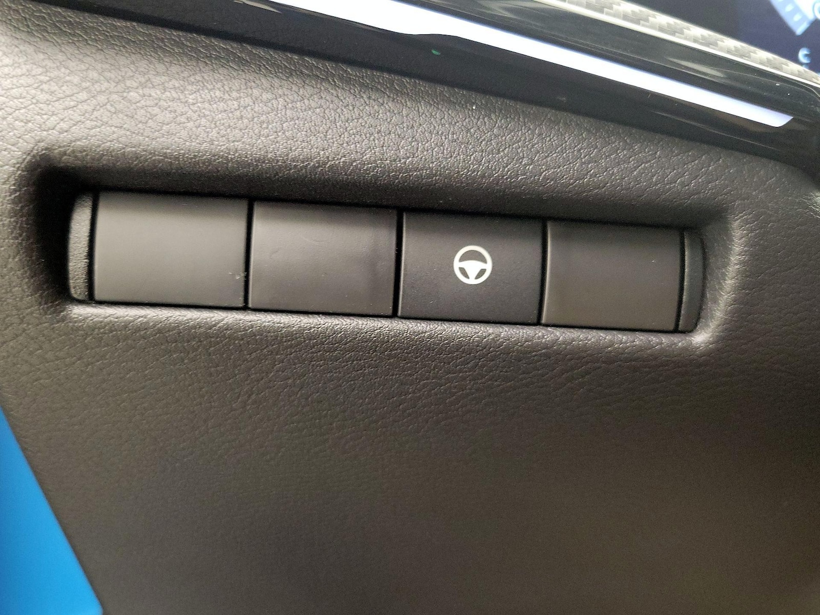 2025 Nissan Kicks SR AWD - Photo 14