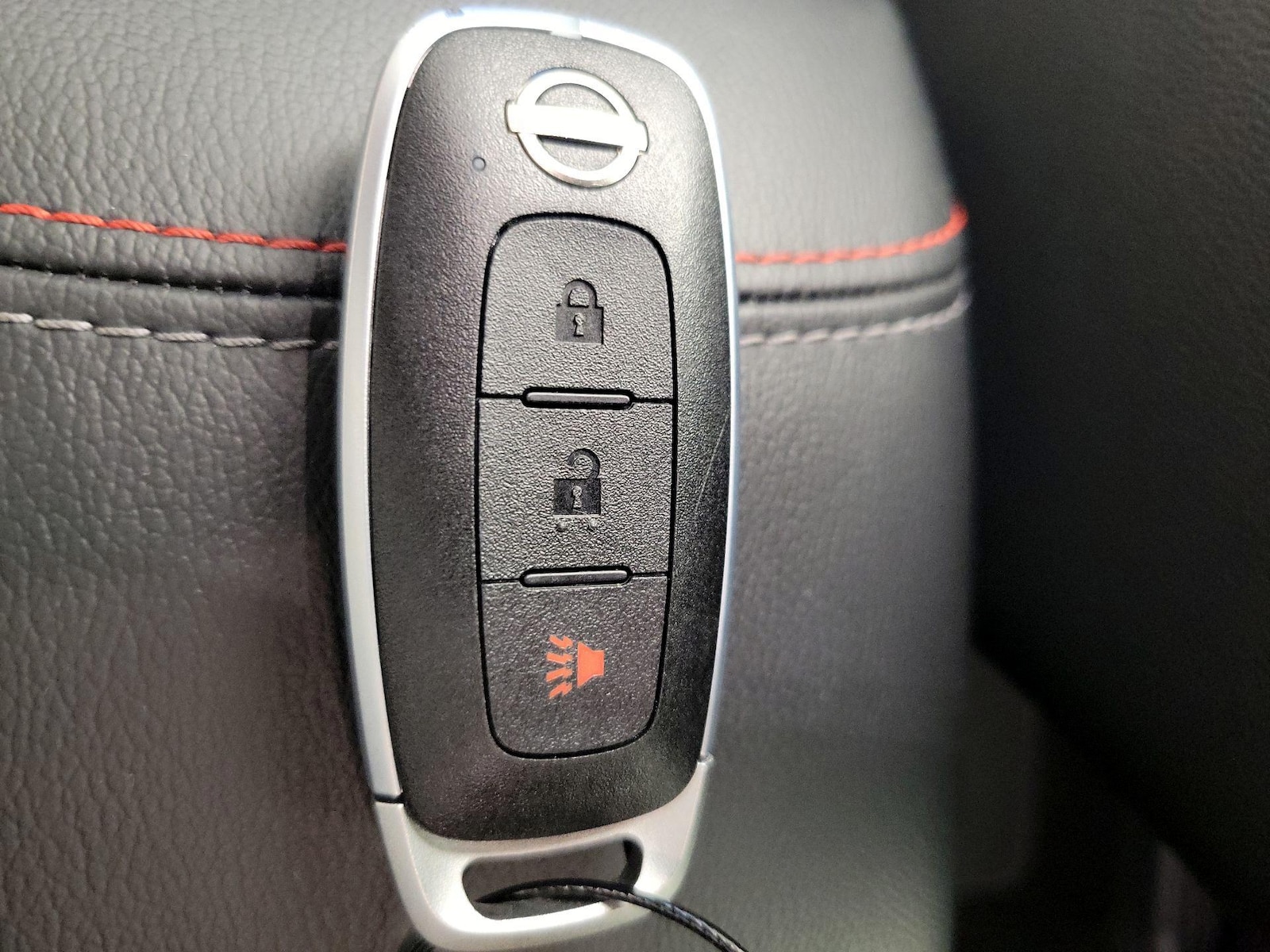 2025 Nissan Kicks SR AWD - Photo 24