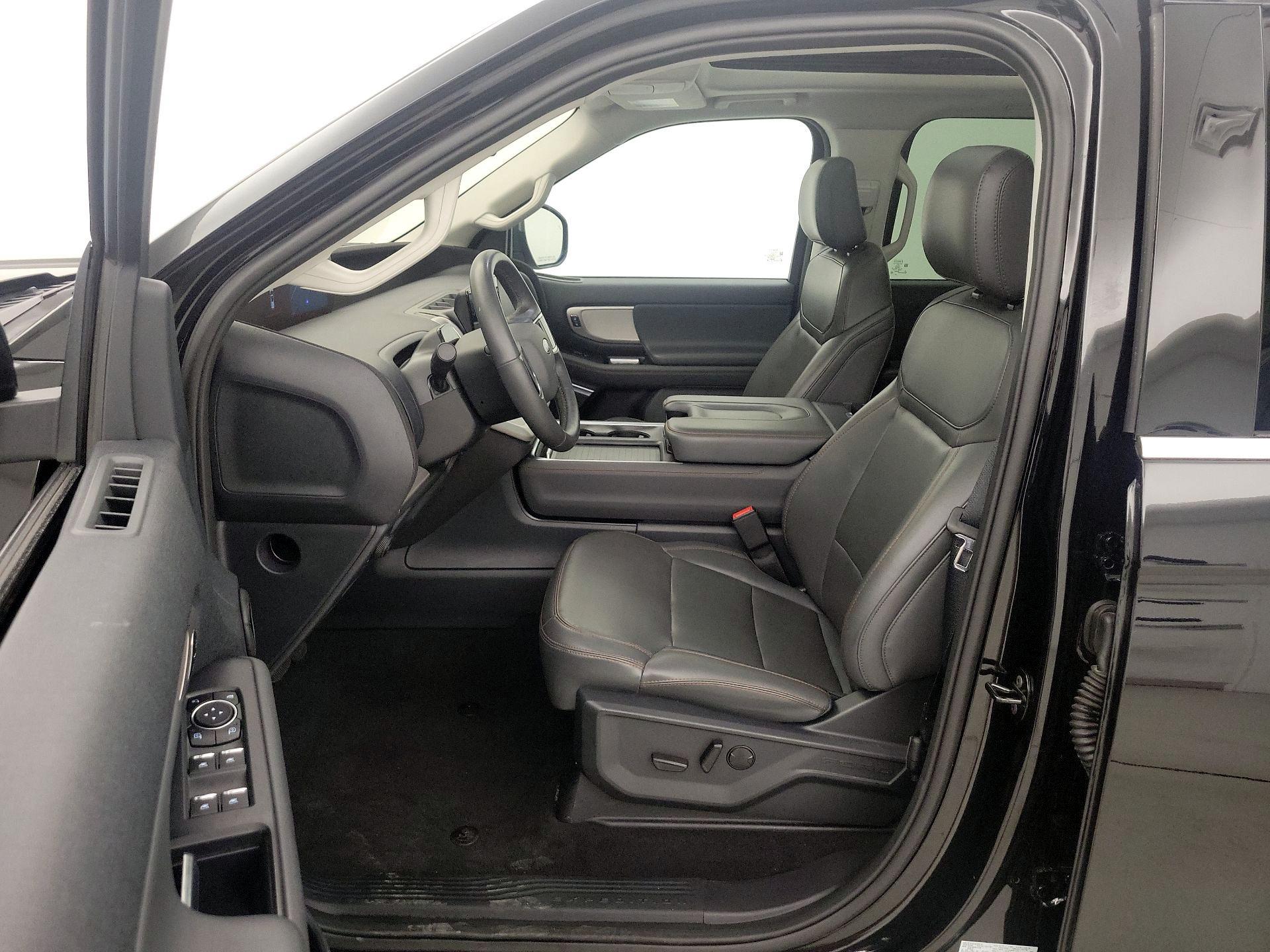 Thumbnail: 2025 Ford Expedition - 11