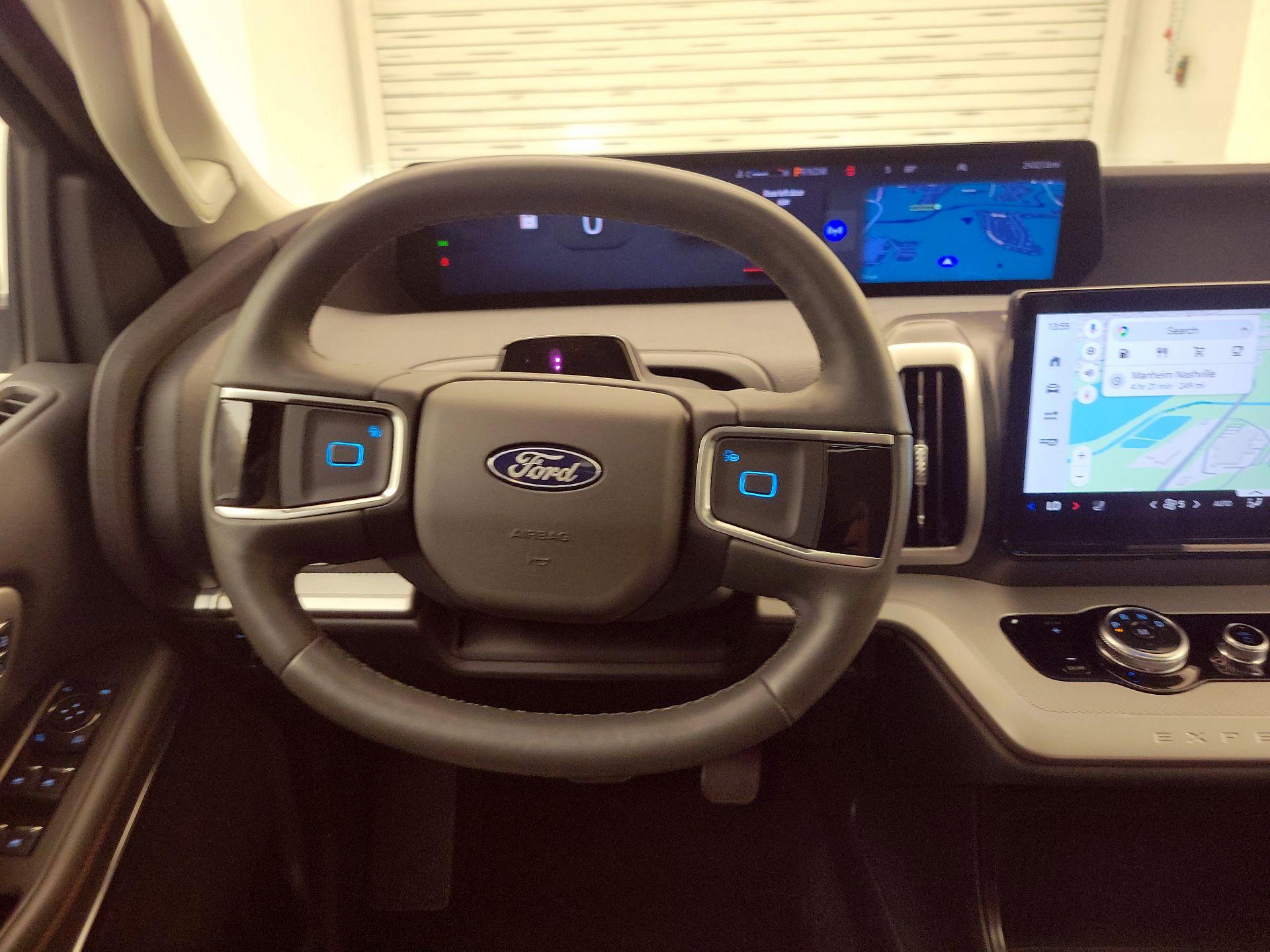 Thumbnail: 2025 Ford Expedition - 10