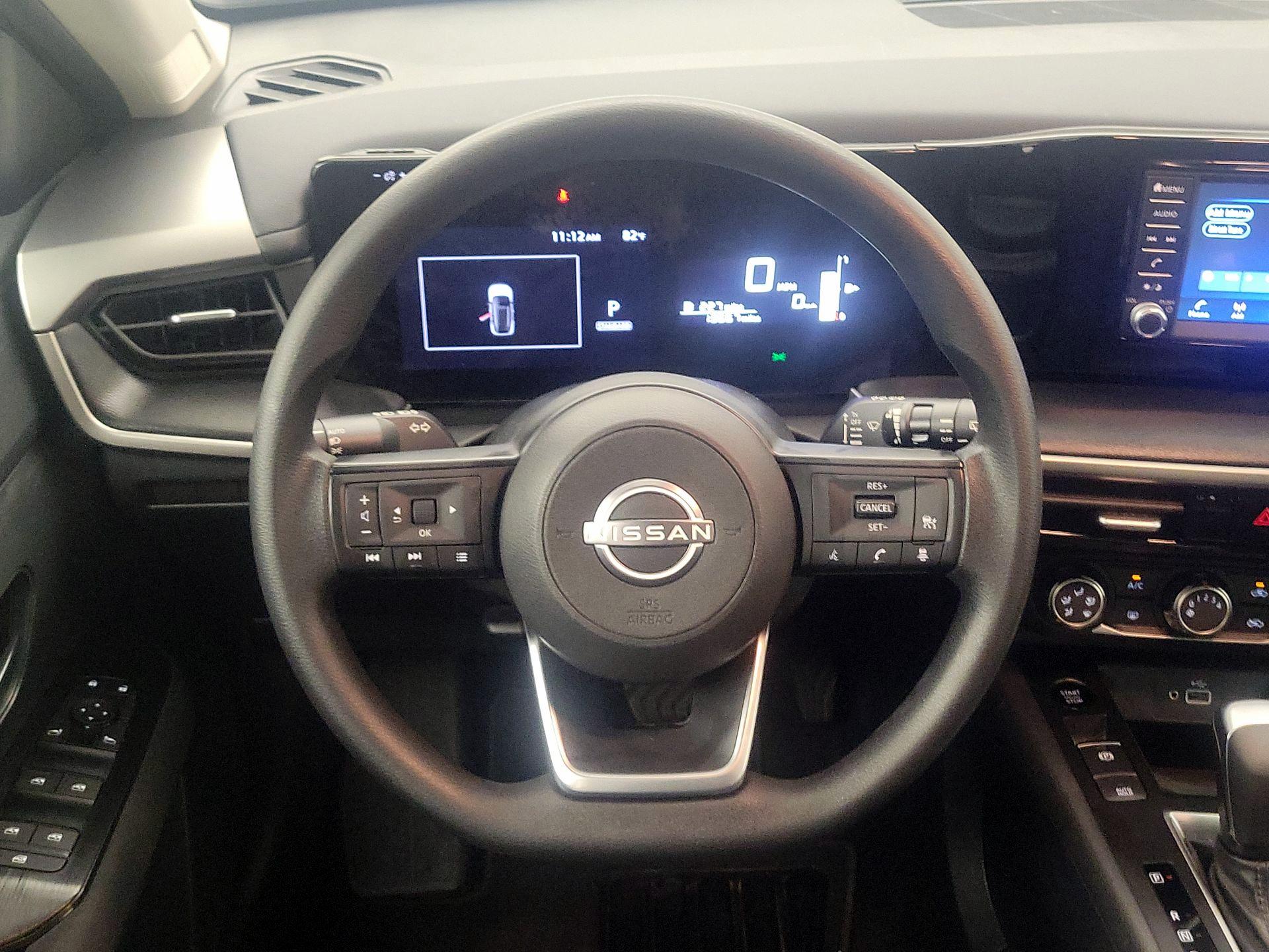 Thumbnail: 2025 Nissan Kicks - 10