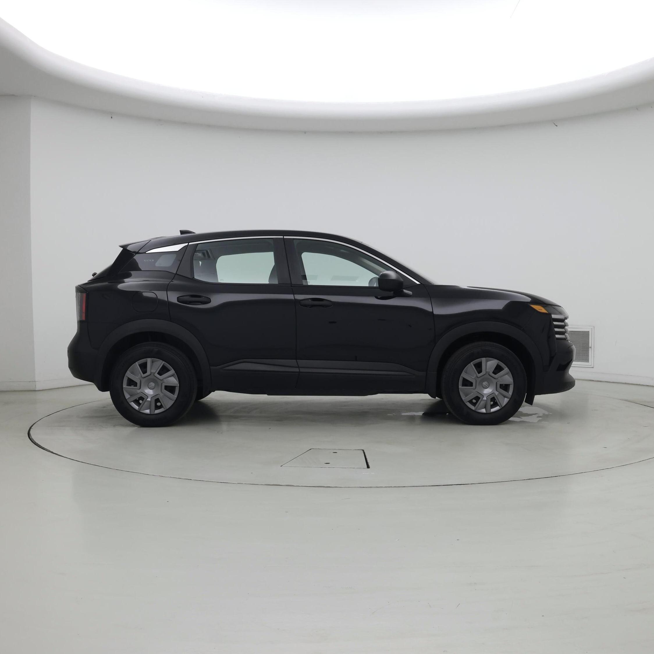 Thumbnail: 2025 Nissan Kicks - 7